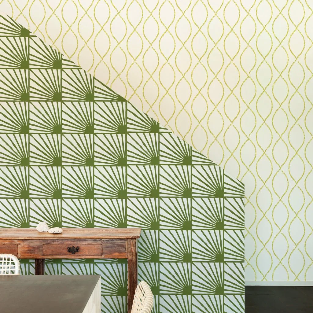 Hand-painted wallpaper by Sarah & Ruby | www.sarahrubydesign.com