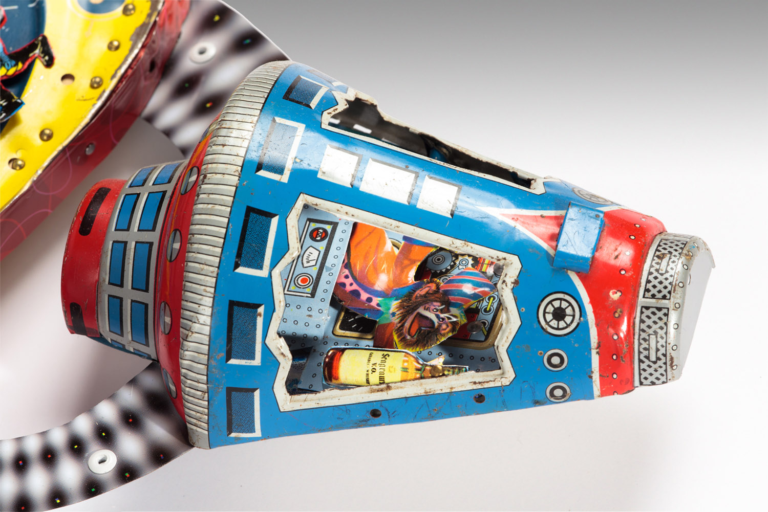 Detail 1: Mid-Century Mojo 26”w x 3”d