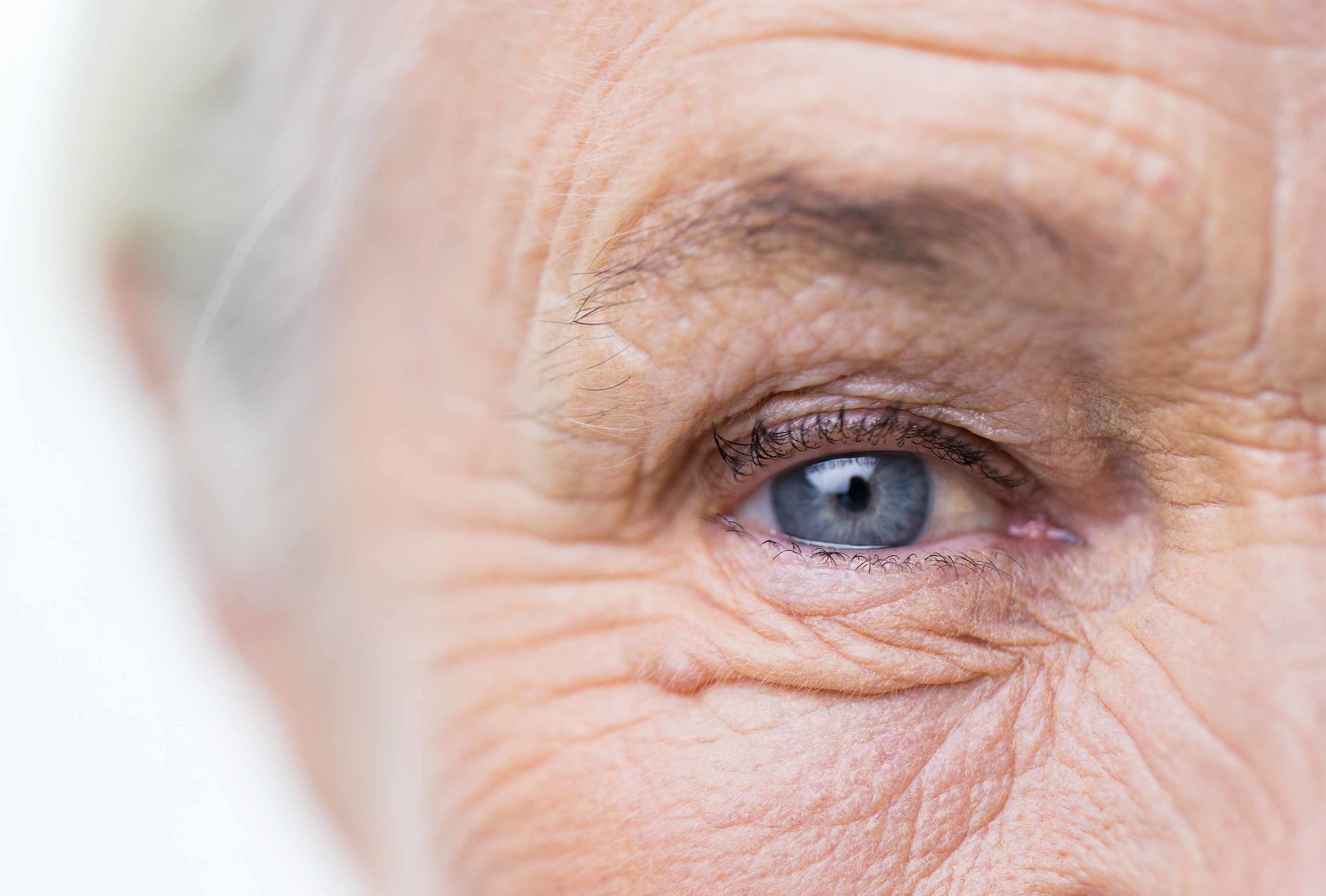   WHAT ARE MY OPTIONS?   Advanced Cataract Surgery    Learn More  