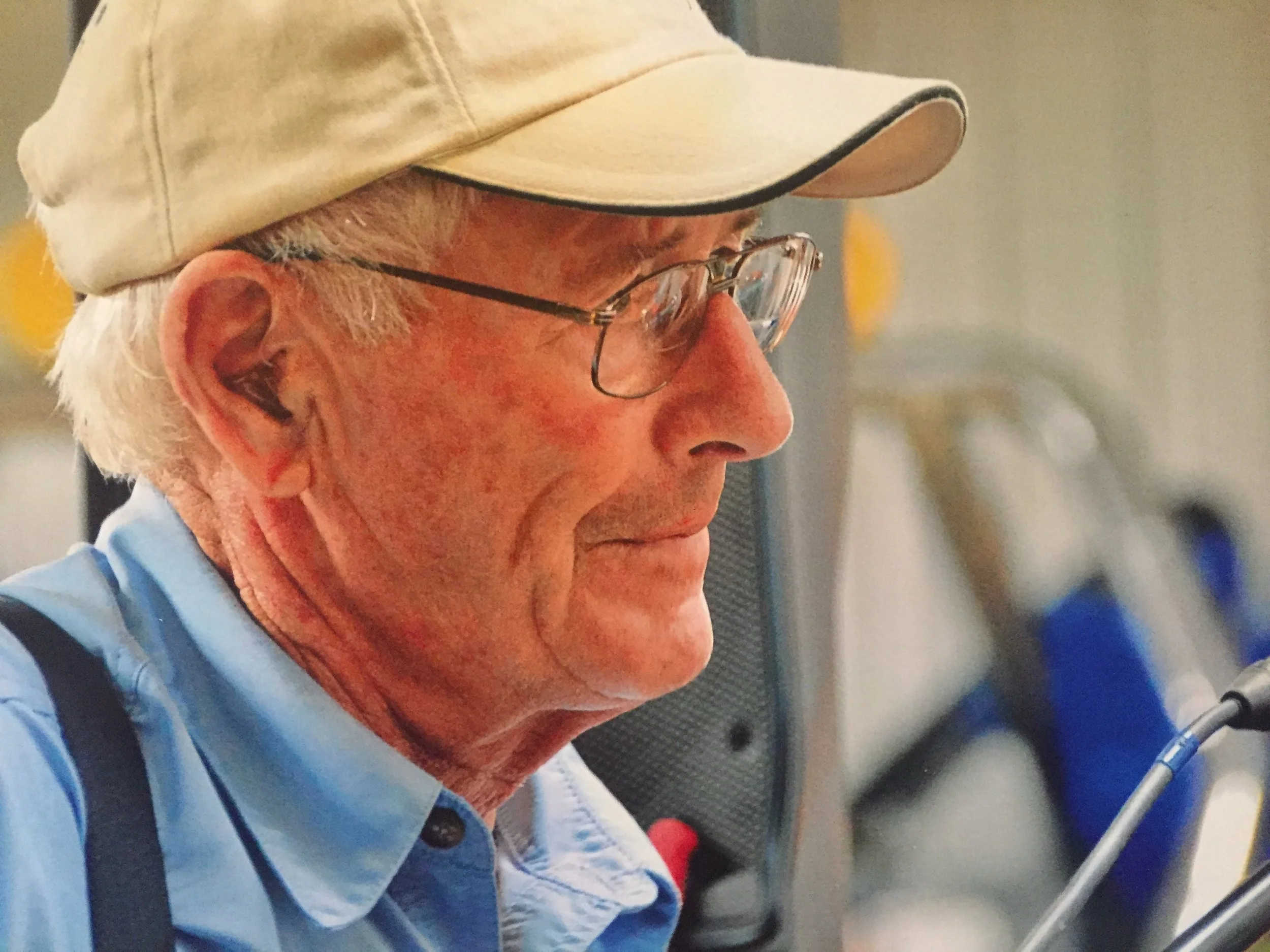 Cover1a.jpg