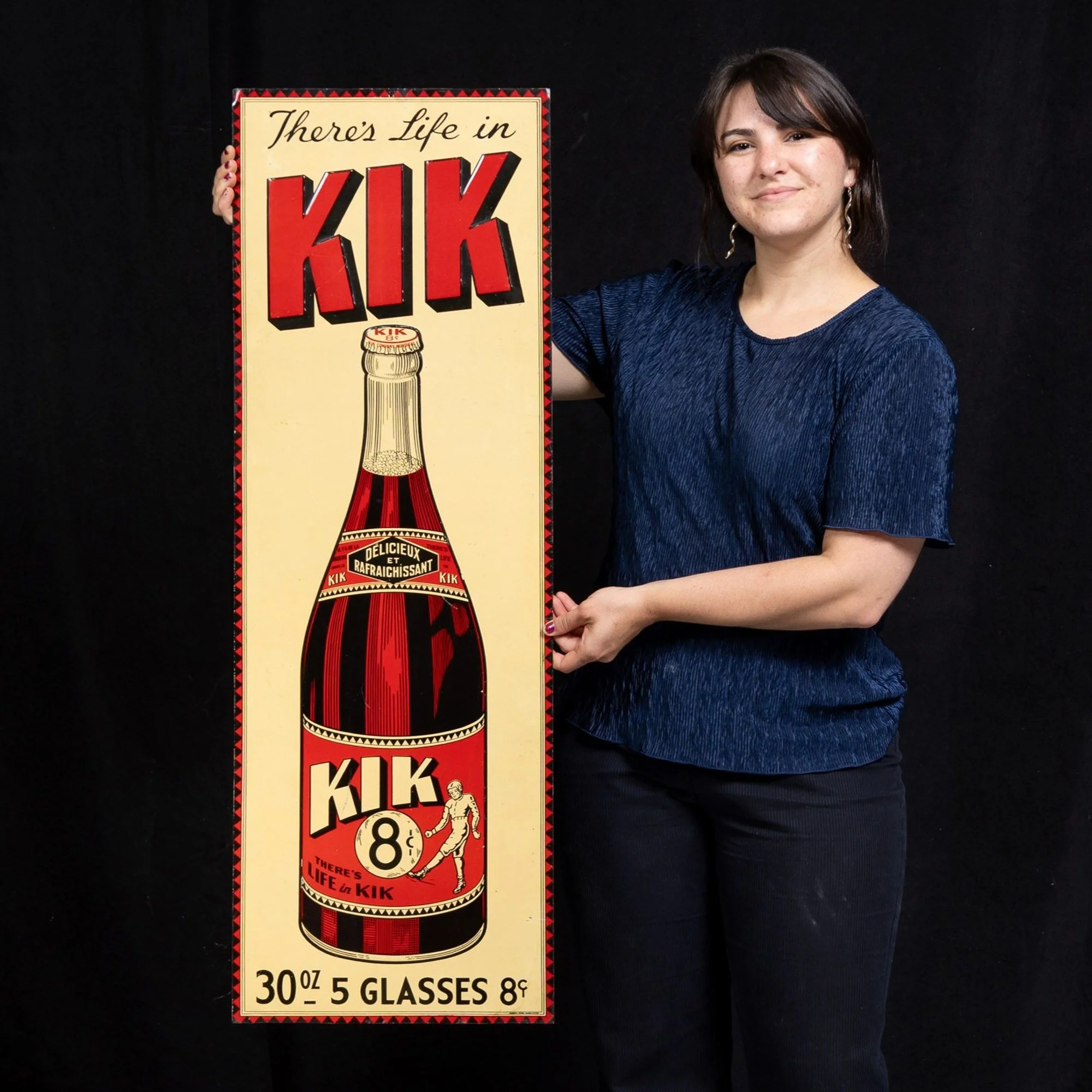 Lot 1105 - Kik Cola Vertical Sign