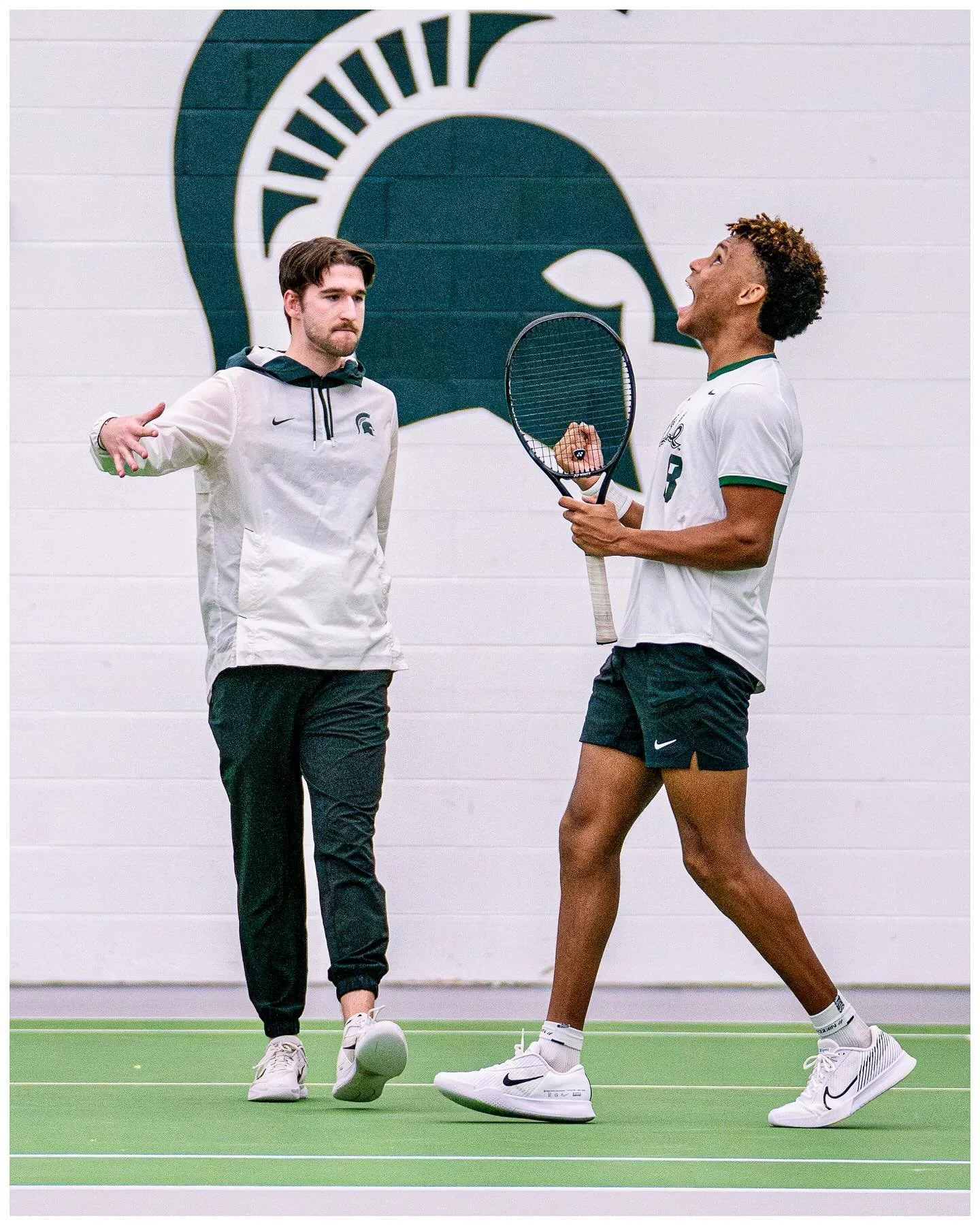 The @msu_mtennis team faced off with the @arizonamtennis team on Wednesday March 12th at the MSU Indoor Tennis Center. After giving up a closely contested doubles point to Arizona, the Spartans rebounded to win 4 singles matches, securing the 4-3 ove