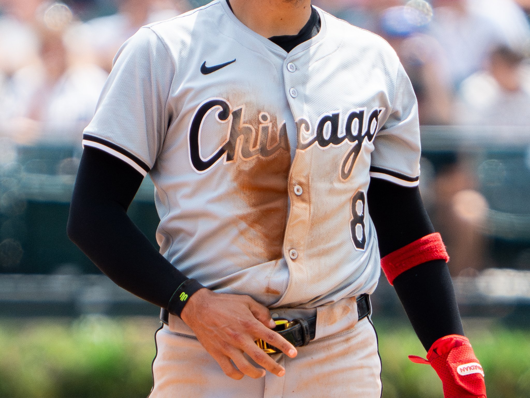 Chicago White Sox second baseman Nicky Lopez (8) shows dirt on his jersey after stealing a base against the Detroit Tigers during a baseball game, Saturday, June 22, 2024, at Comerica Park in Detroit. The White Sox defeated the Tigers 5-1.