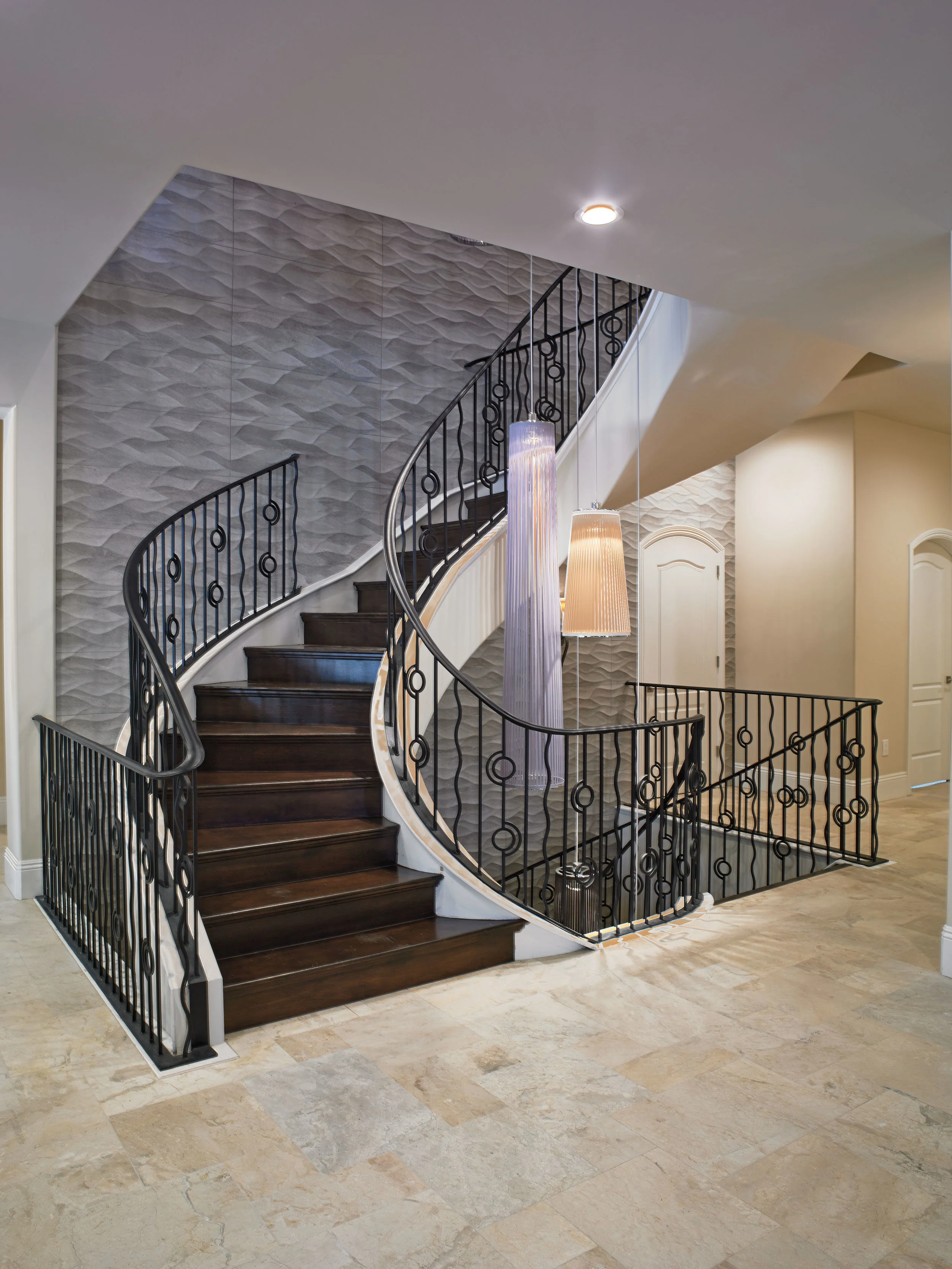 Foyer RT.jpg