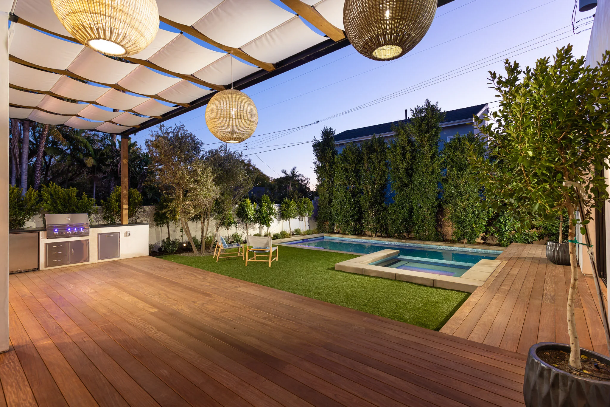 2325-e-16th-st-mls-50.jpg