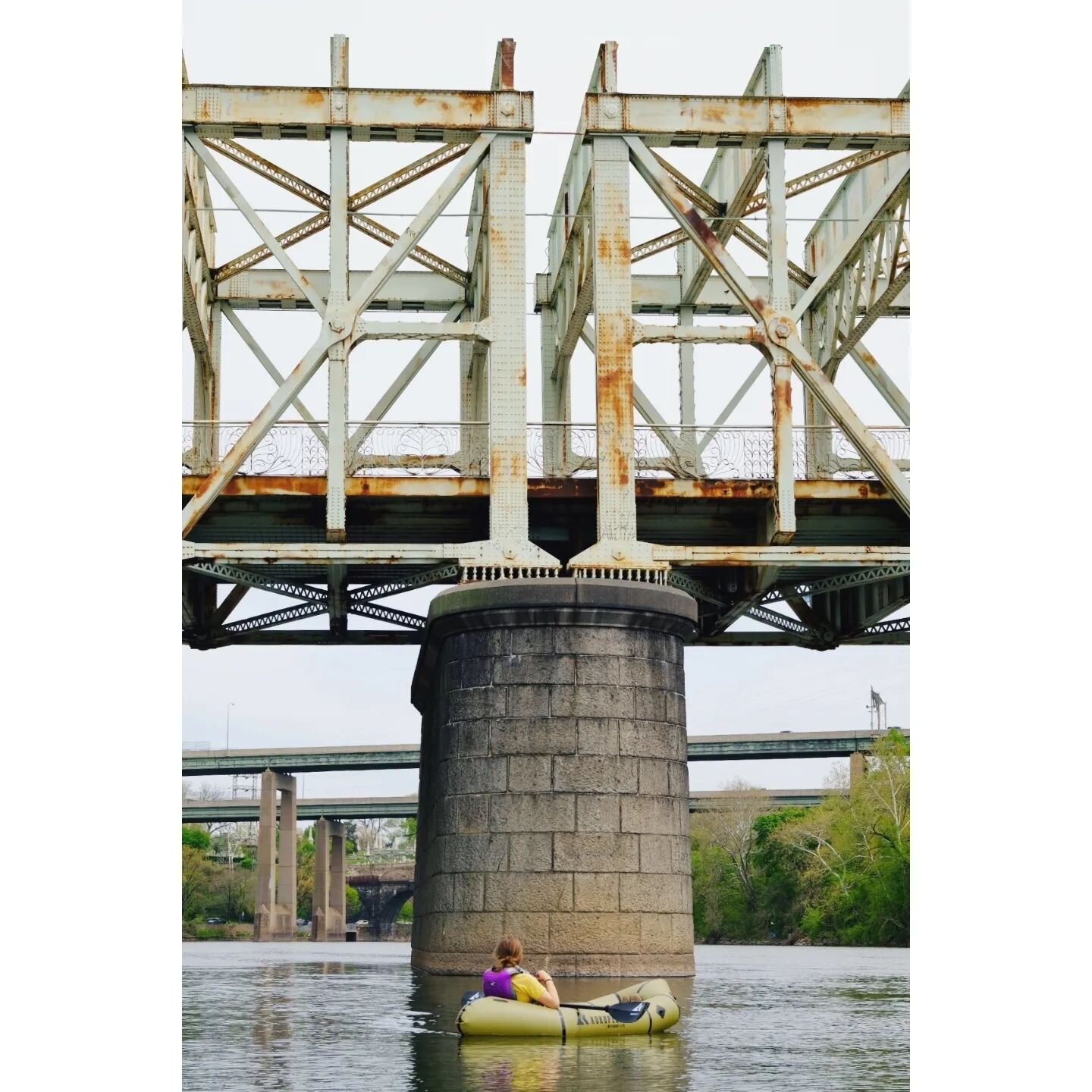 Two views of the Falls Bridge that we here at Germantown Boatcycle Supply can help you experience. Between our 6lb @kokopelli pack rafts and the (now open!!) @discovereastfalls River Launch, it's never been easier to see Philly from a new perspective