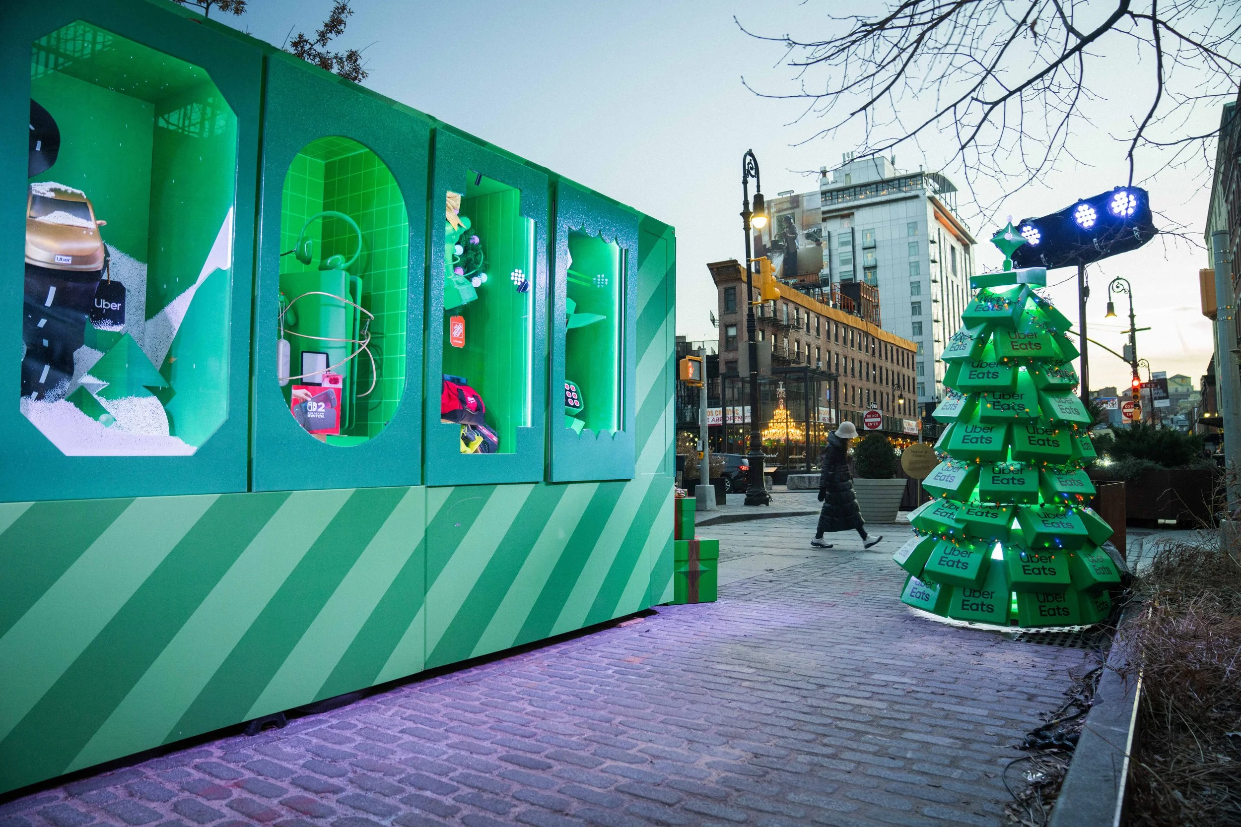Uber_Holiday Window_NYC_12222025_Export B-25.jpg