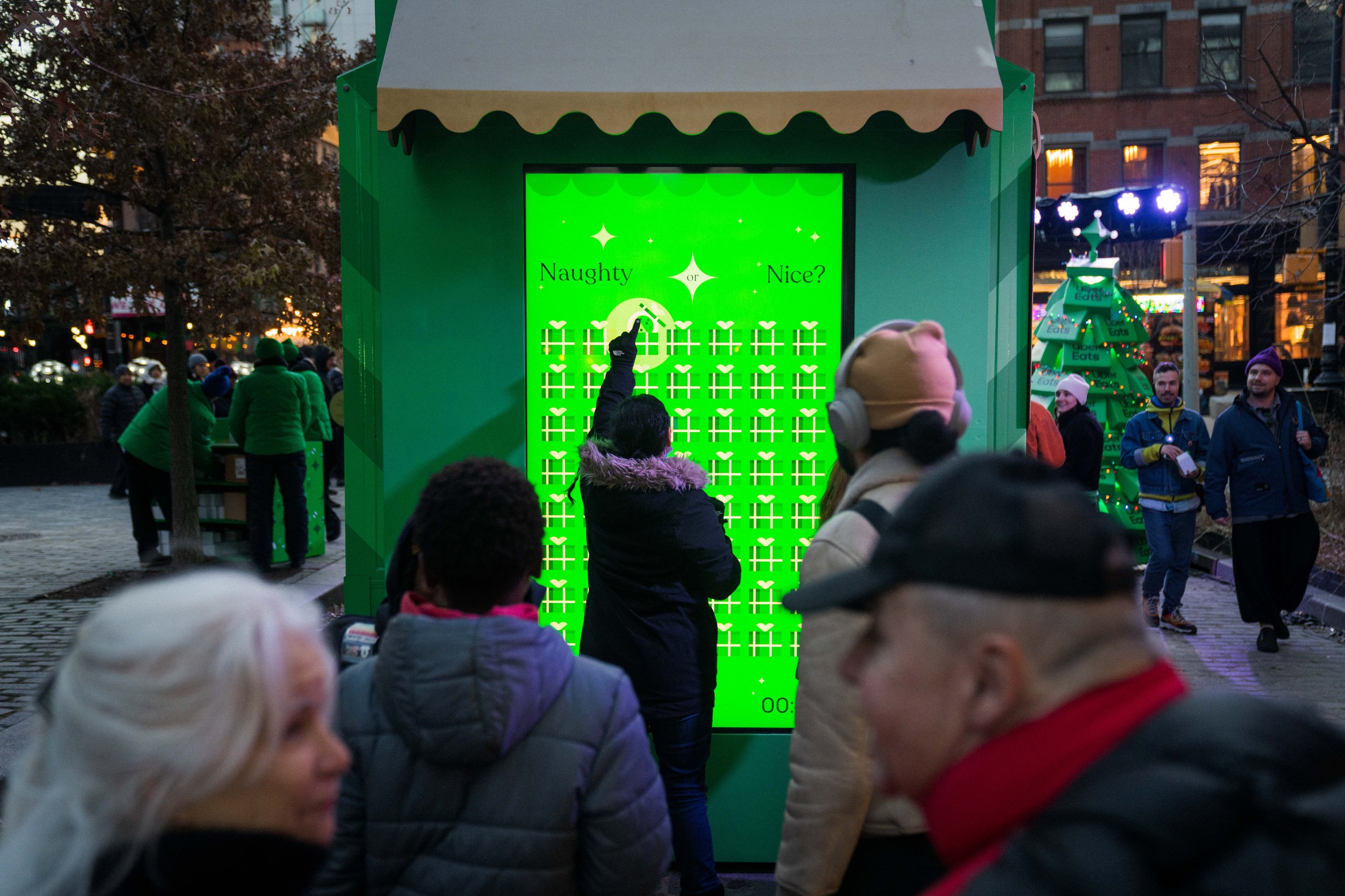 Uber_Holiday Window_NYC_12222025_Export B-19.jpg