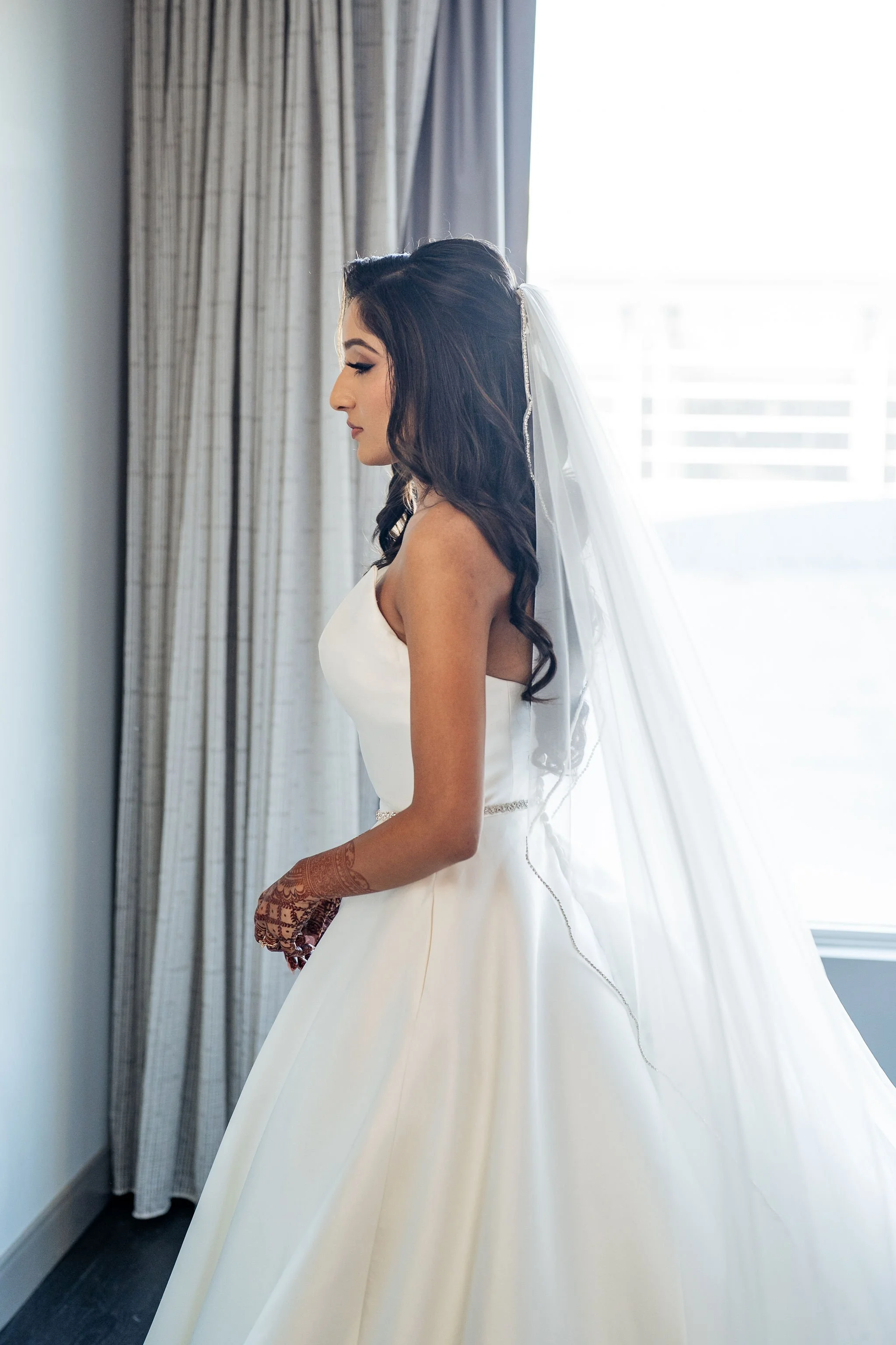 Sandra-Alan-getting-ready-140.jpg