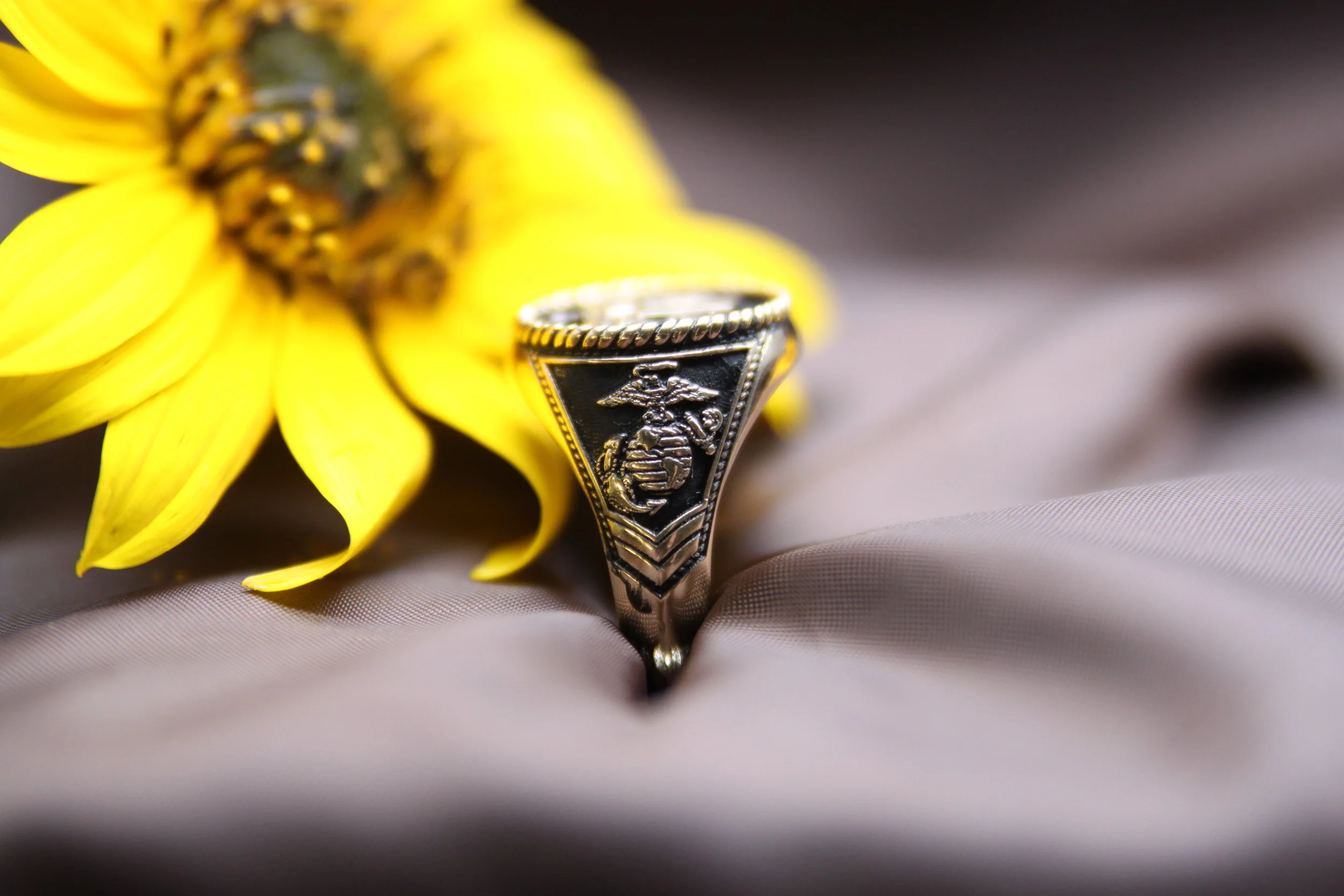 Diamond_Gemstone_Colored Stone Men_Rings_Ladies Right Hand RIng_Custom_Unique_Gold_7917.jpg