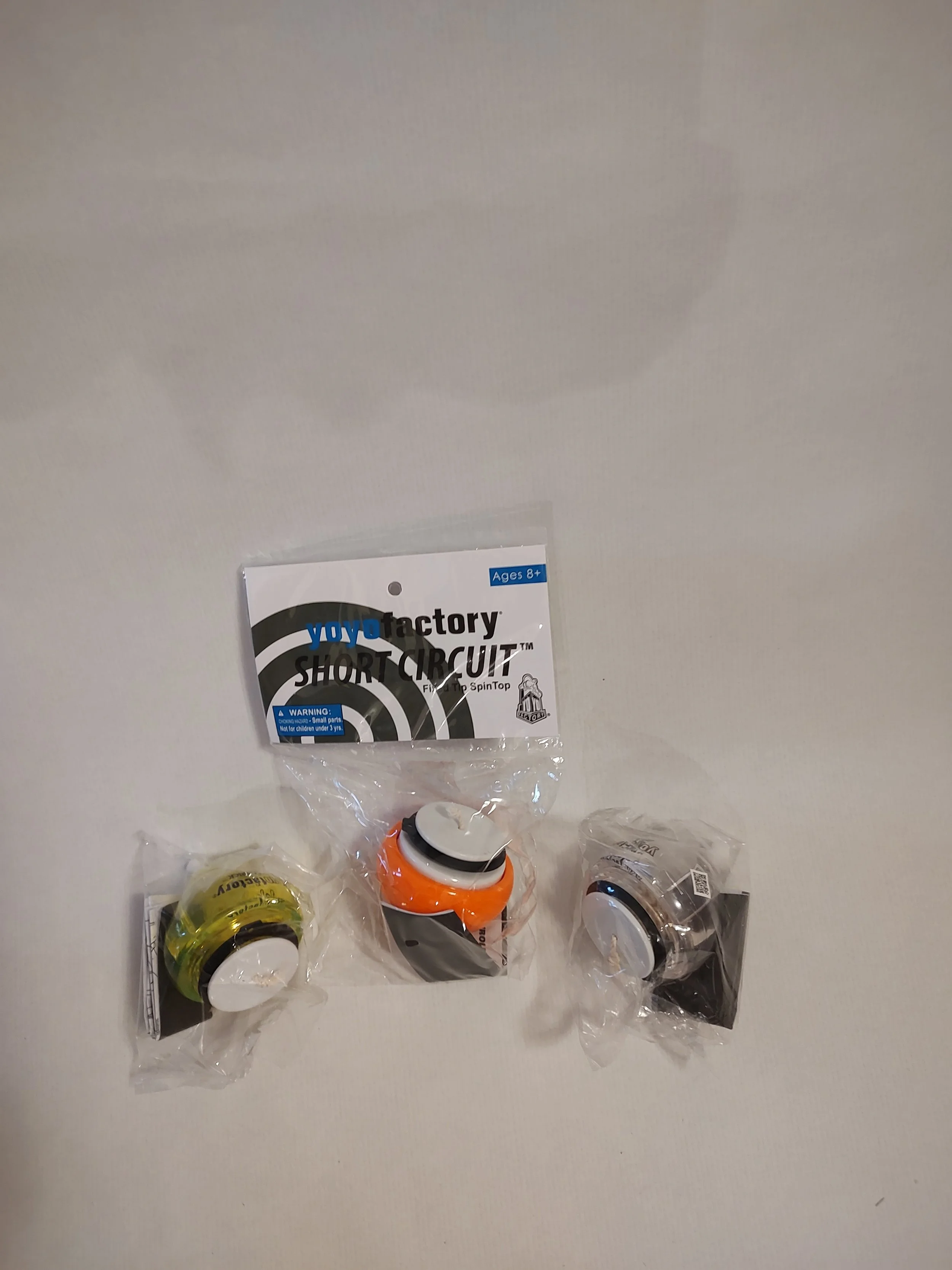 Top - Short Circuit By yoyo Factory