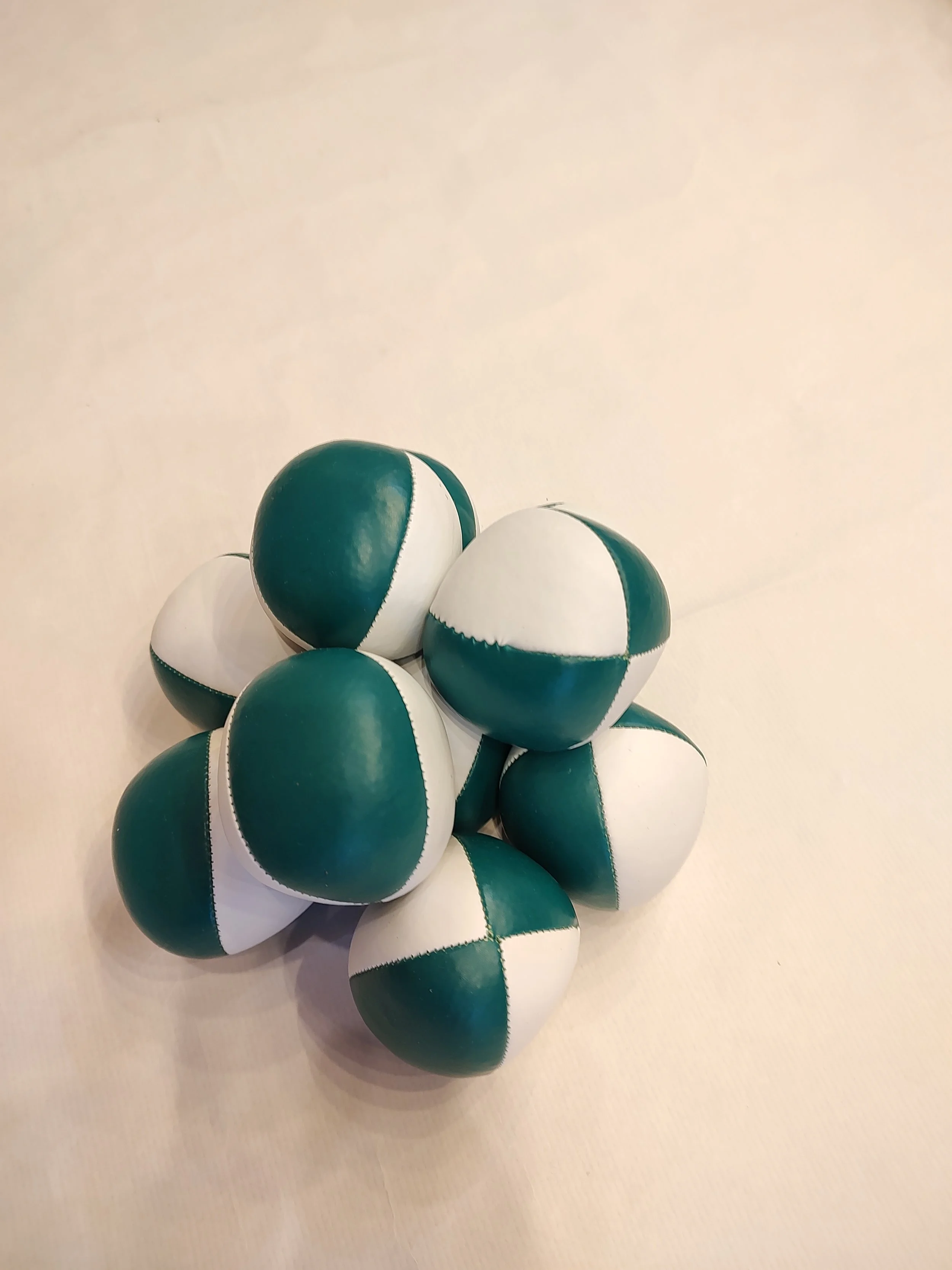 Juggling Balls 130gr (Green/White)