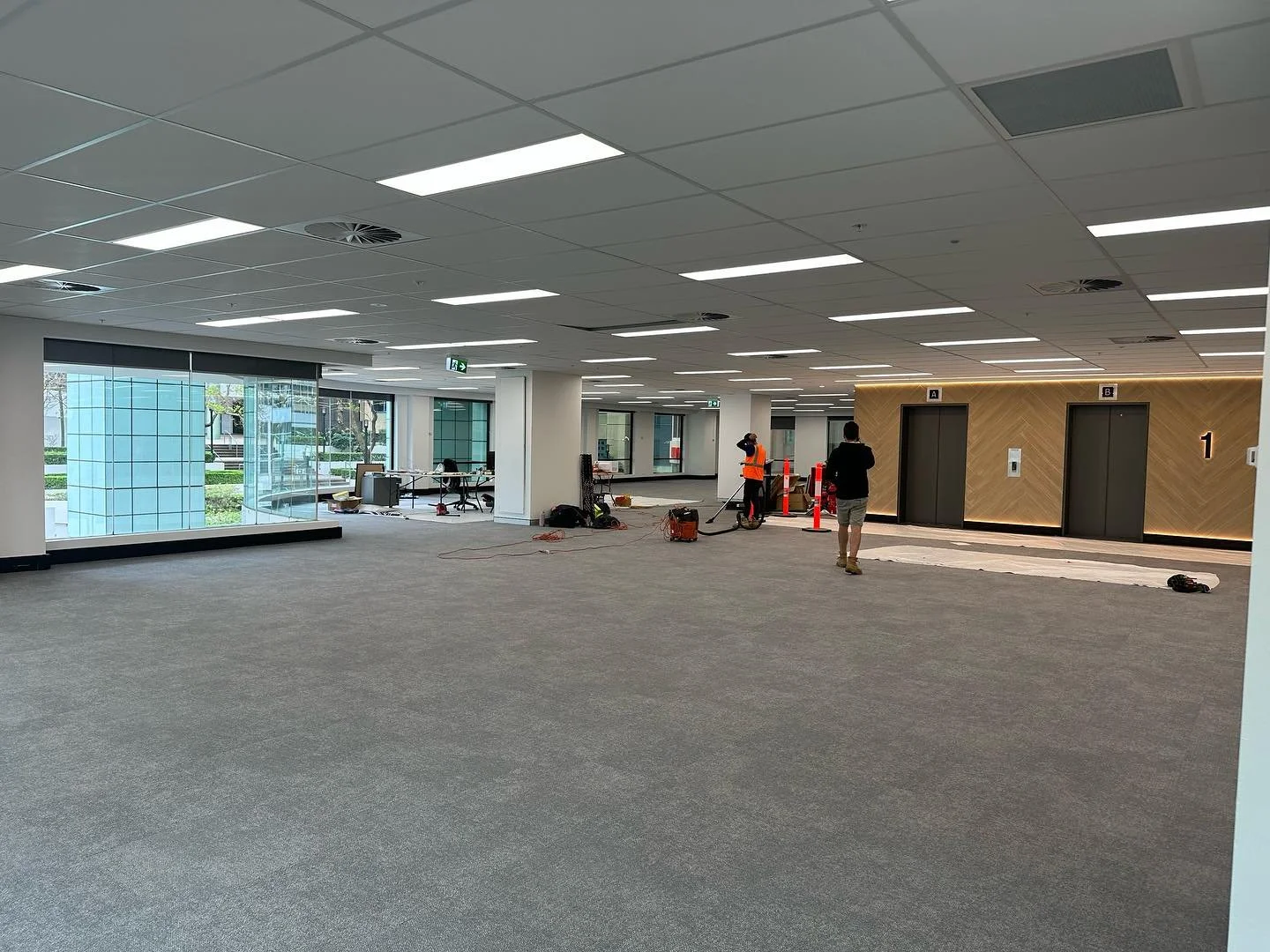 💡@pdc_tech_
👷🏻&zwj;♂️Grafton Projects
📍Chatswood
A recent office refresh - 3 x Lobby upgrades as well as a full floor make good. 
.
.
.
.
.
#power #data #communications #makegood #officefitout #fitout #commercial #sydney #electricians #sydneyfito