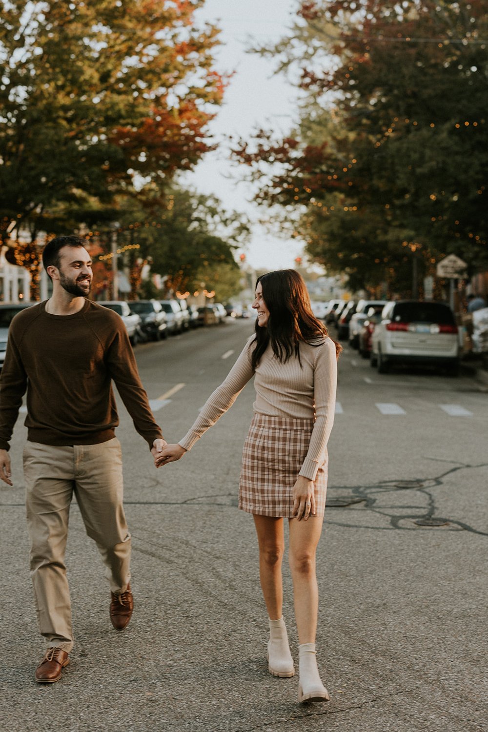 Trendy engagement photos outfits; if you’re wondering what to wear, look here for inspo on shoes and patterns. 