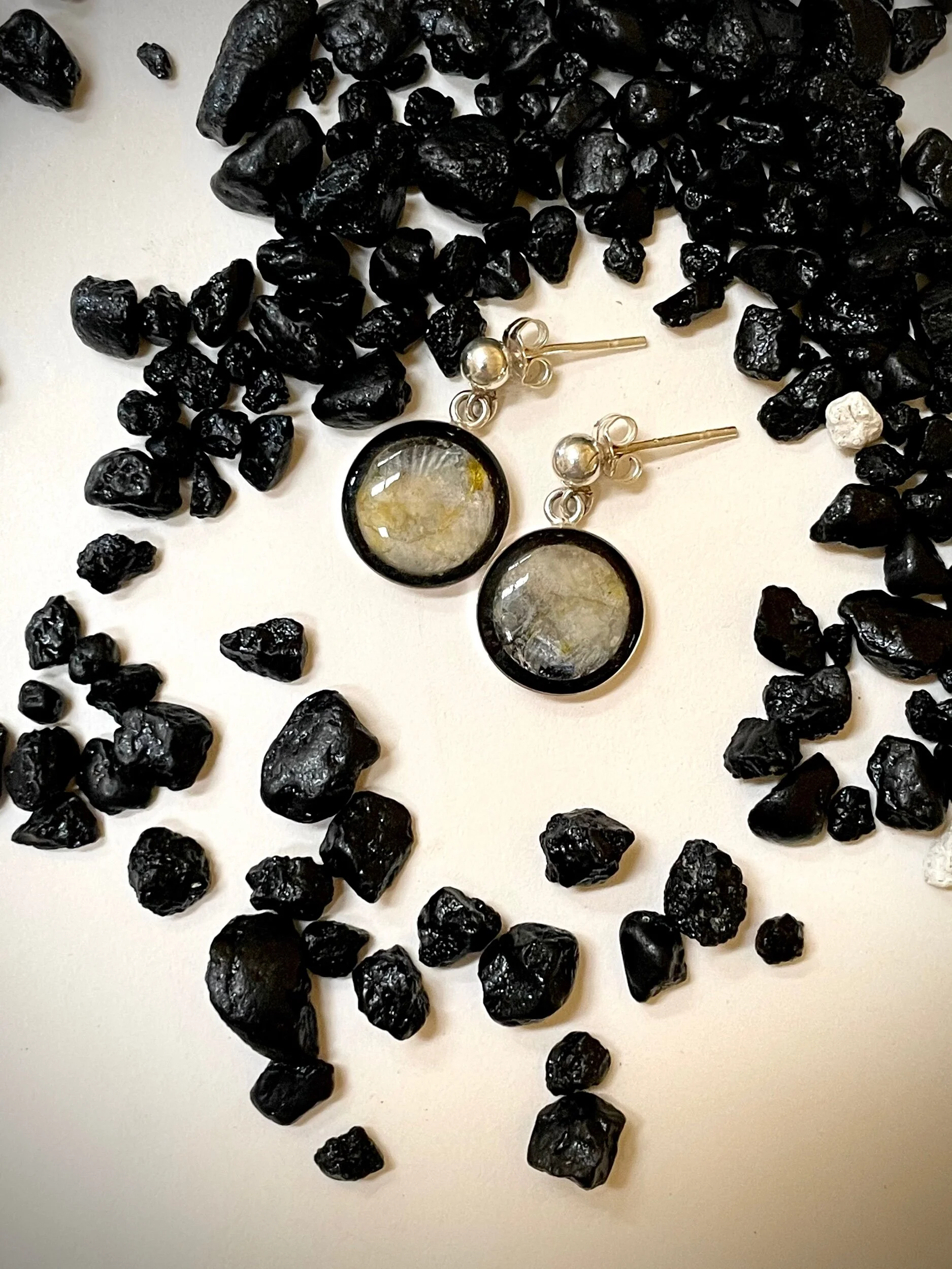 CEF63360-AFD2-41D2-B9AF-53CEA7563149