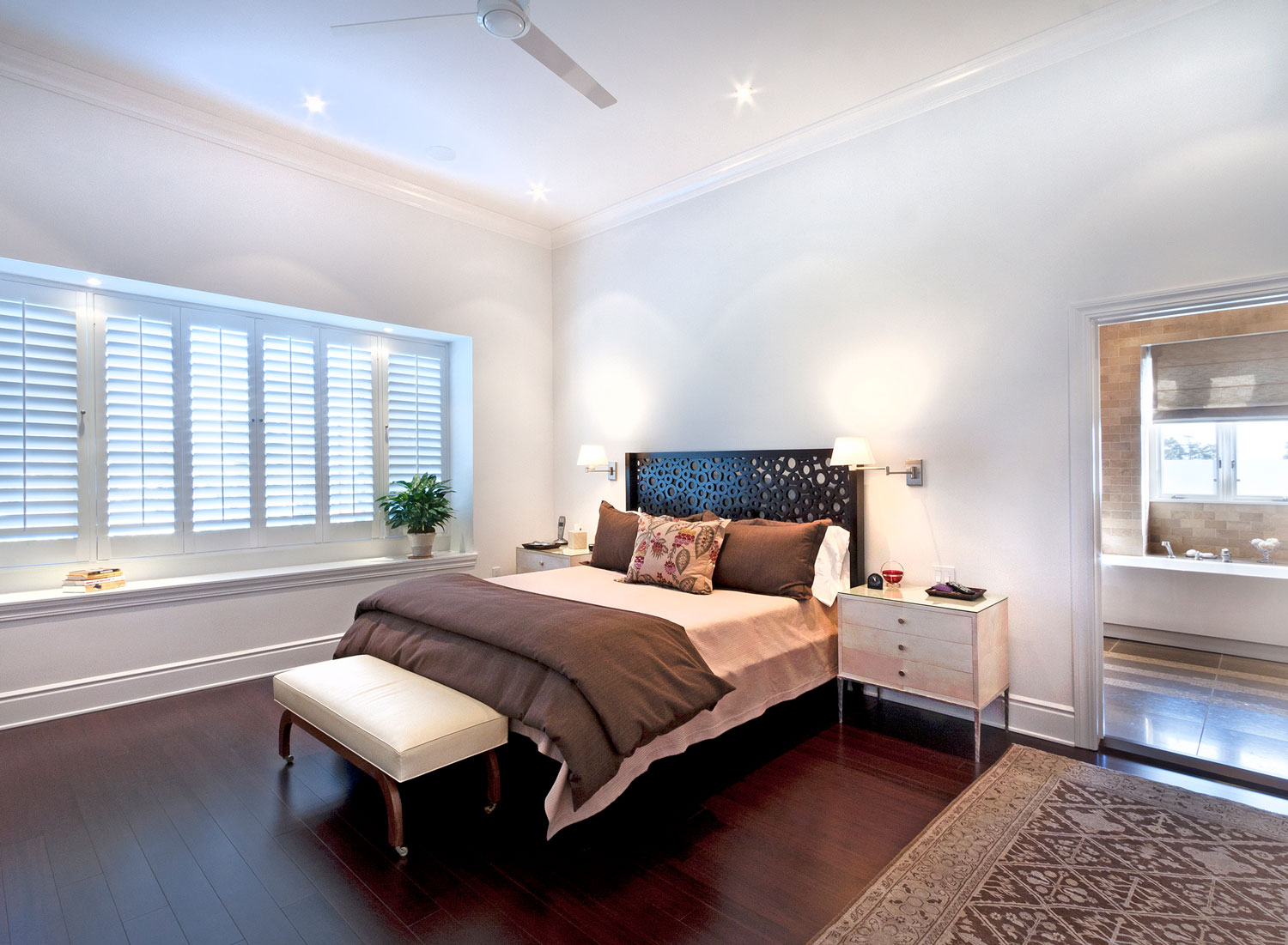 07-master-bedroom-window-bench-dark-hardwood-floors-gary-drake-general-contractor.jpg