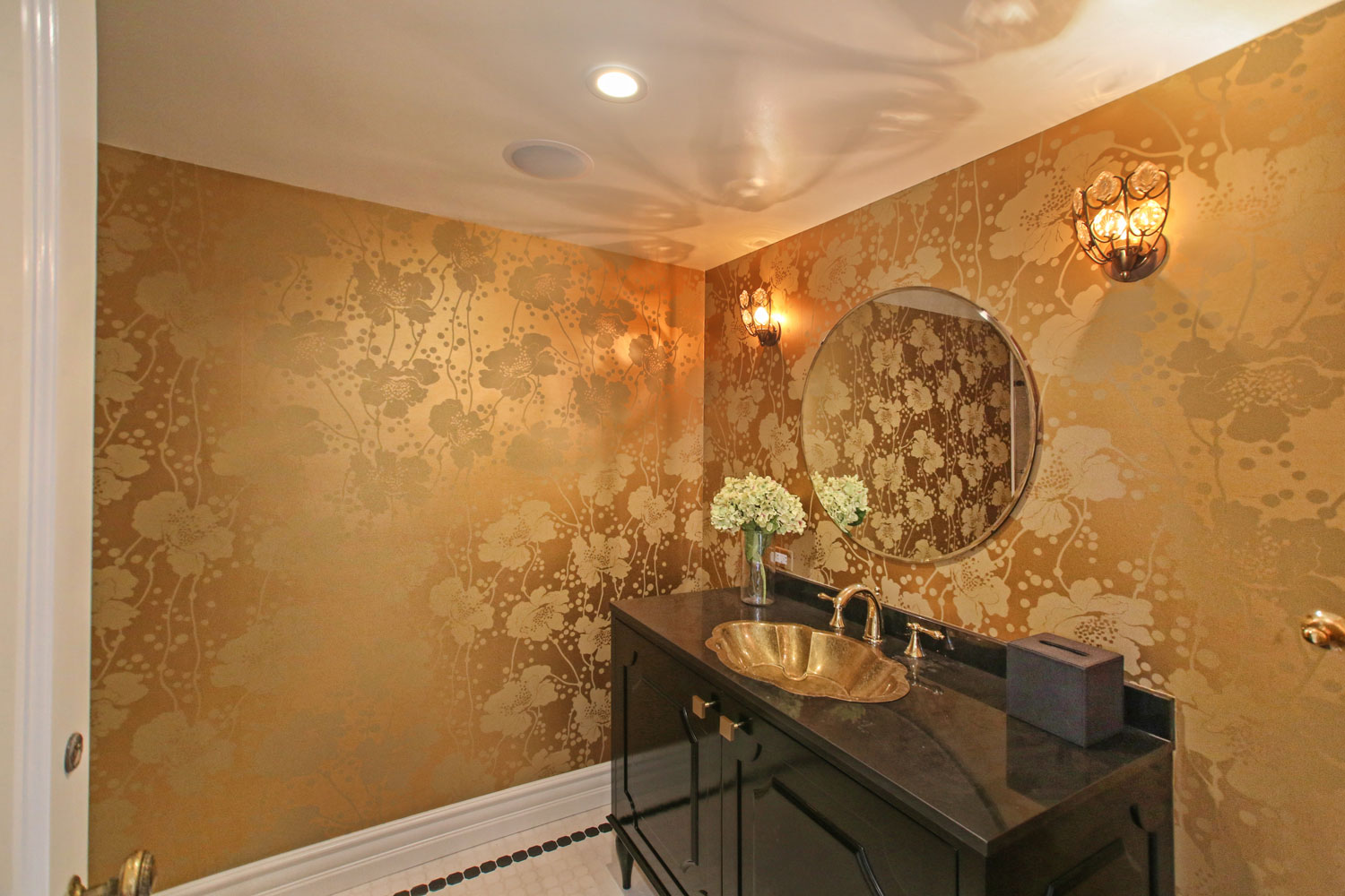 06-gold-wallpaper-bathroom-black-sink-vanity-gary-drake-general-contractor.jpg