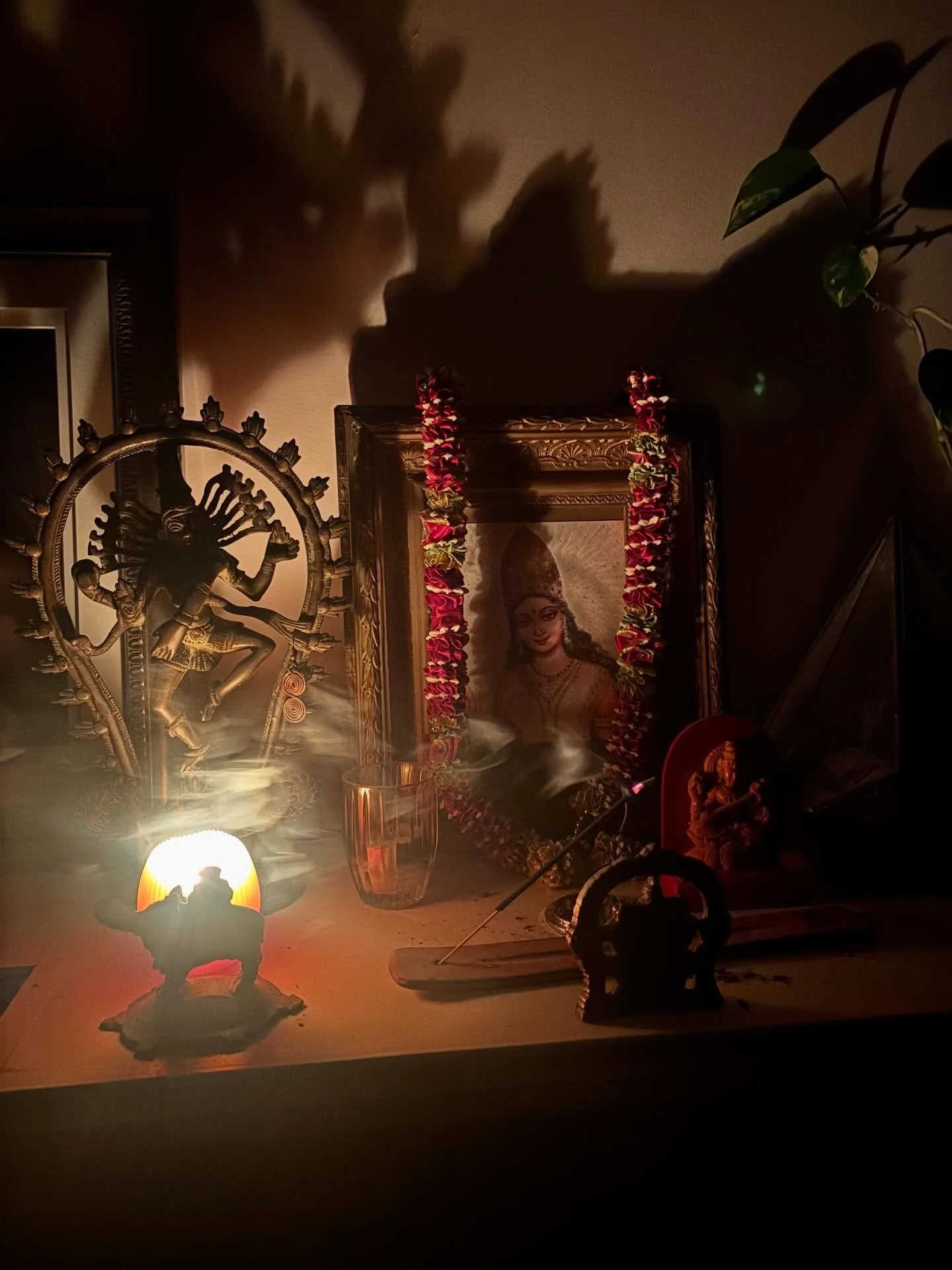 I get to teach yoga 🙏

Lately I keep returning to the Nirvana Shatakam.

Not as philosophy -
as recognition.

&ldquo;I am not the mind, nor the intellect, nor the ego&hellip;&rdquo;

Somehow these words rearrange everything.

All the ambitions I onc