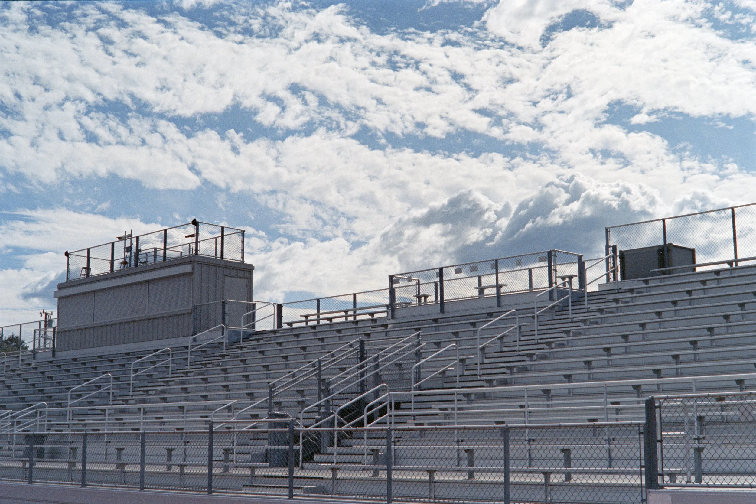 9-10-25-Kodakvision3-250D-R118-29 copy.jpg