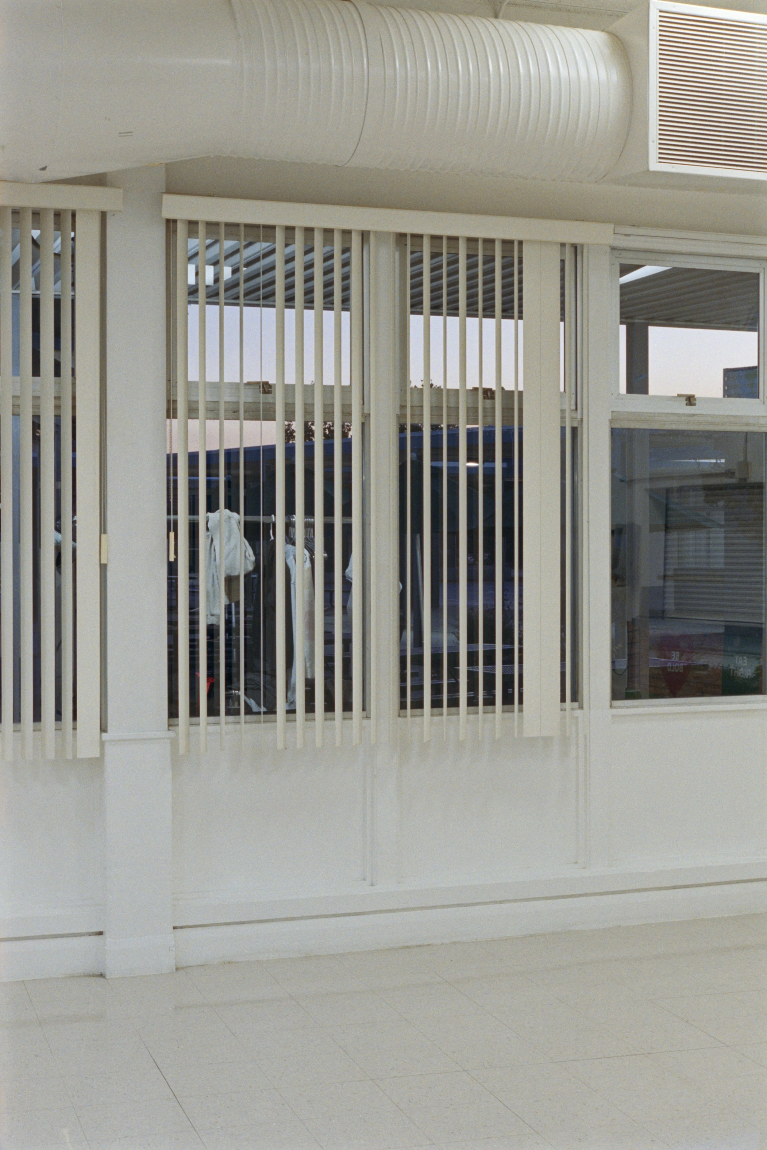 9-5-24-KodakPortra400-R49-_48Bit_g2p0365 copy.jpg