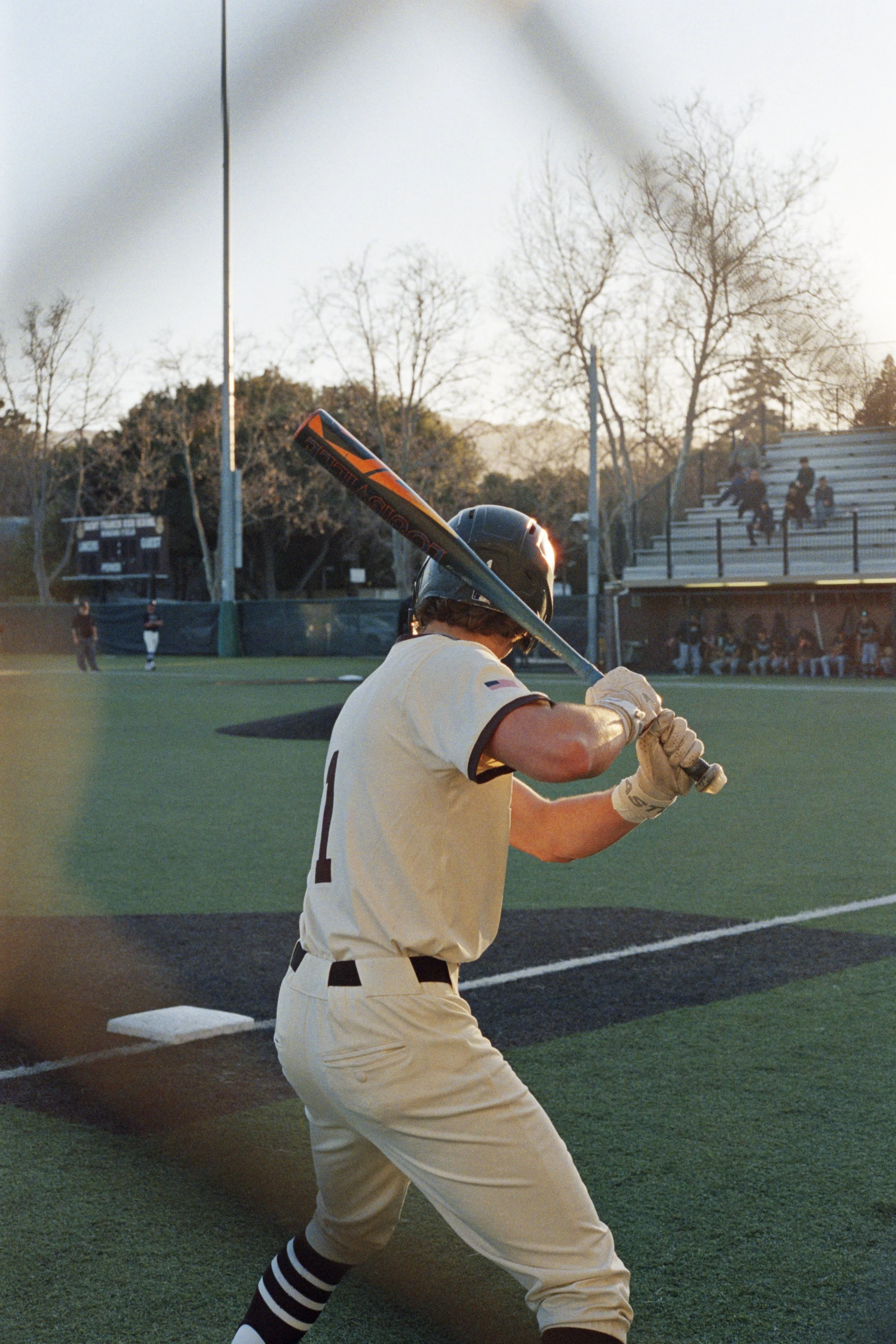 2-25-25-Kodak-Portra-800-R72-_48Bit_g2p0325 copy.jpg