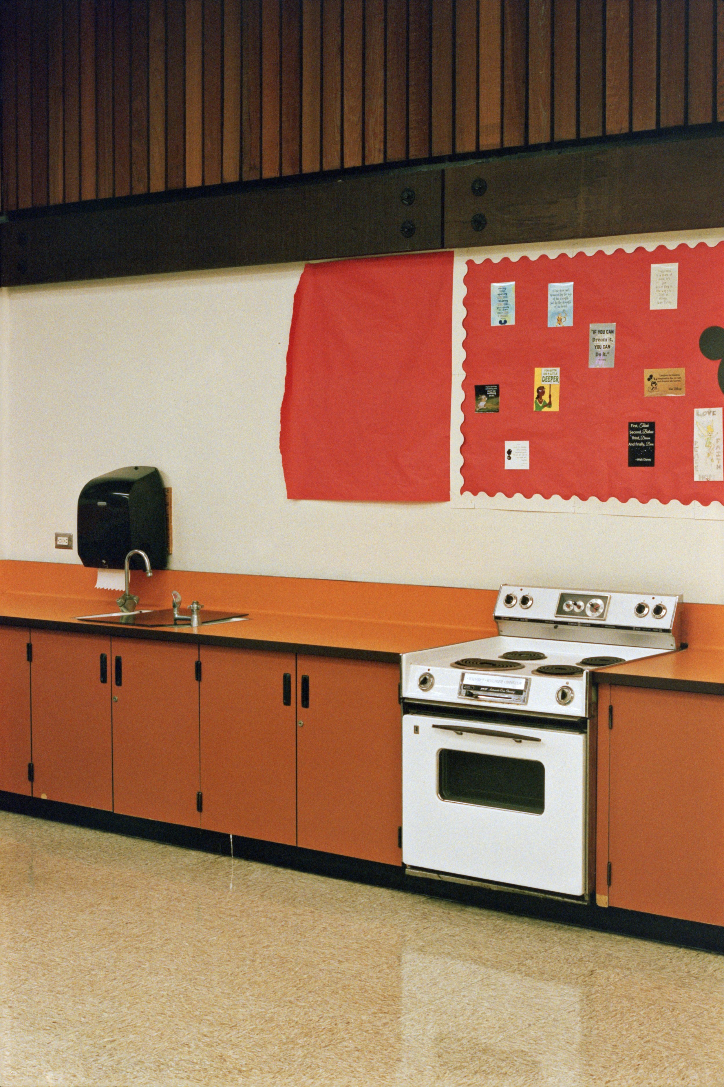 9-10-24-KodakPortra400-R50-_48Bit_g2p0409 copy.jpg