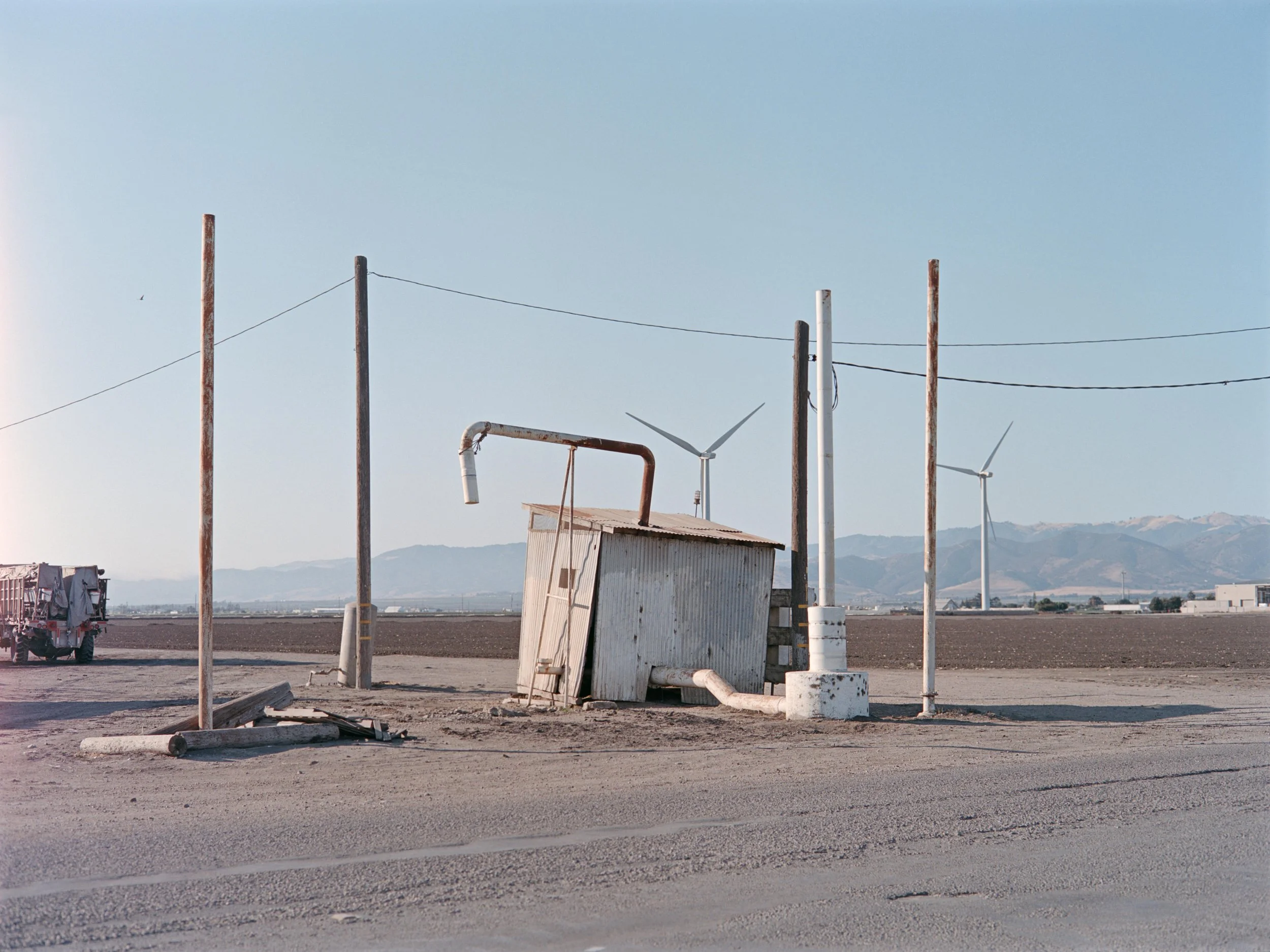 7-6-25-KodakAerocolorIV100-645-R101-13 copy-2 copy.jpg