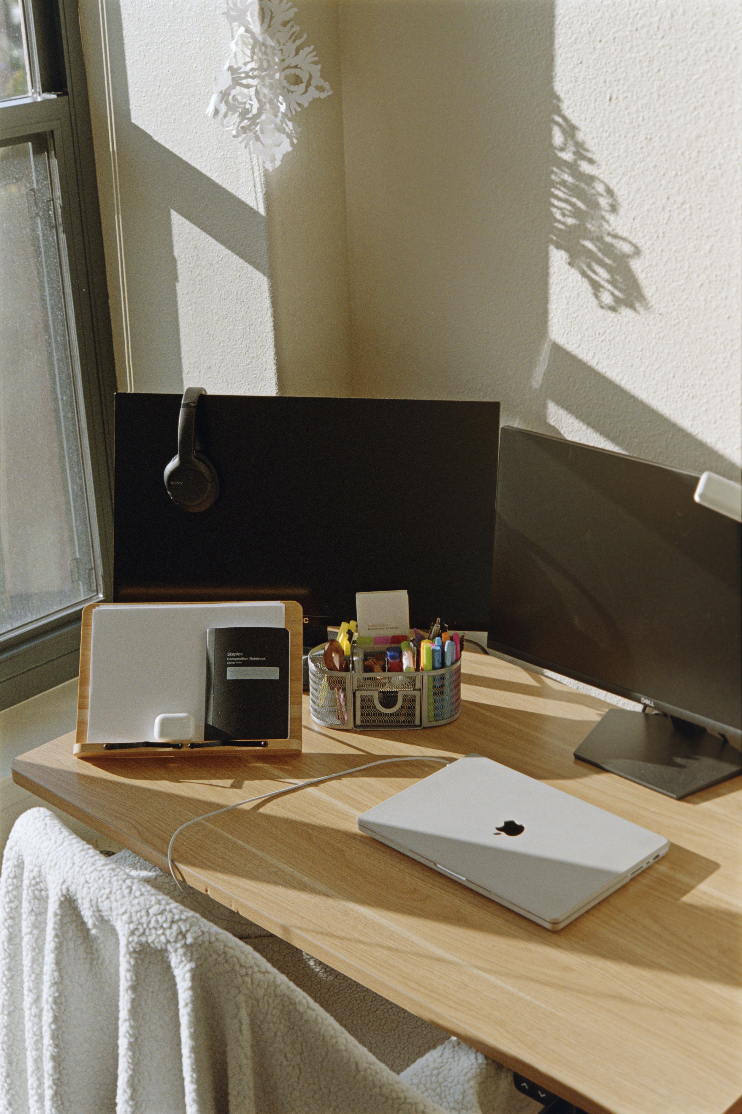 12-15-23-KodakGold-200-R8_48Bit_g2p0688 copy.jpg