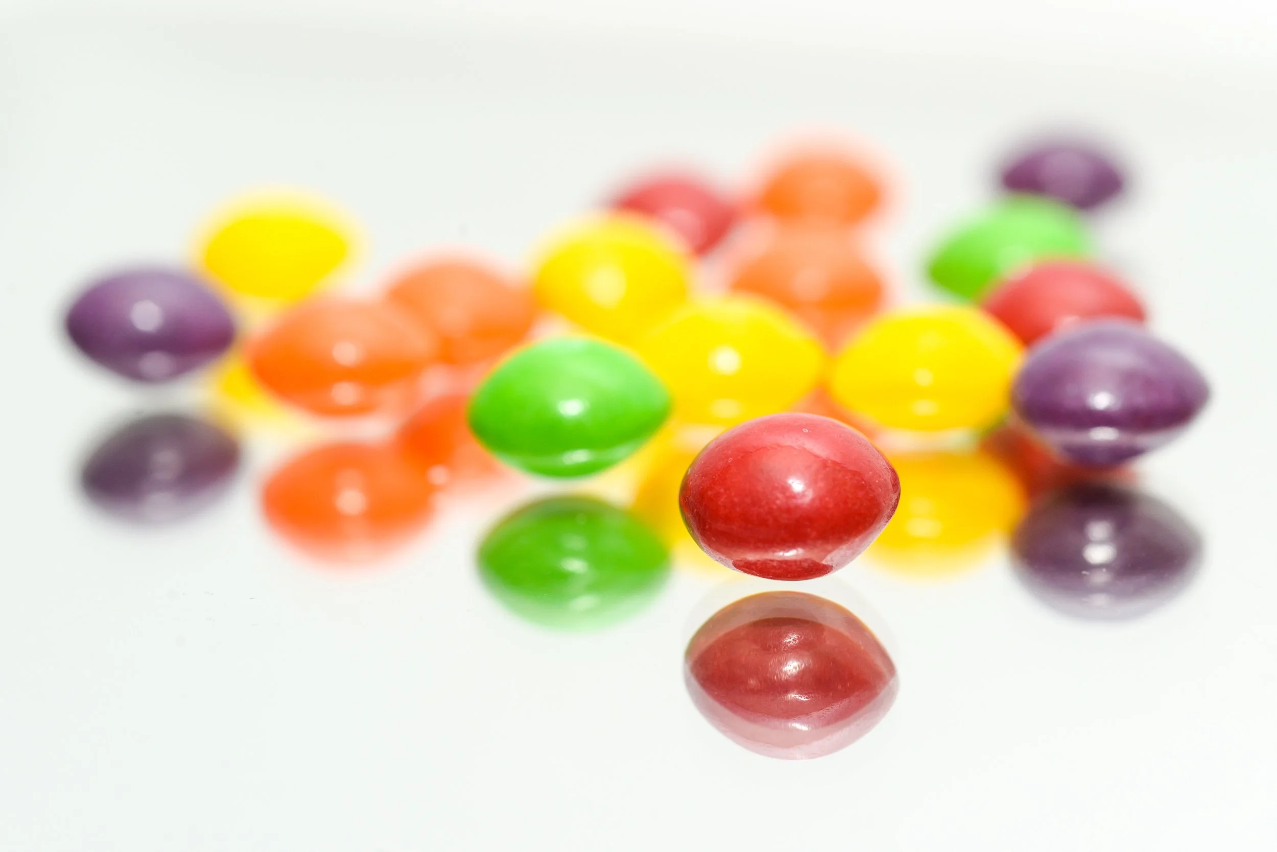 candy-colorful-colourful-1619671.jpg