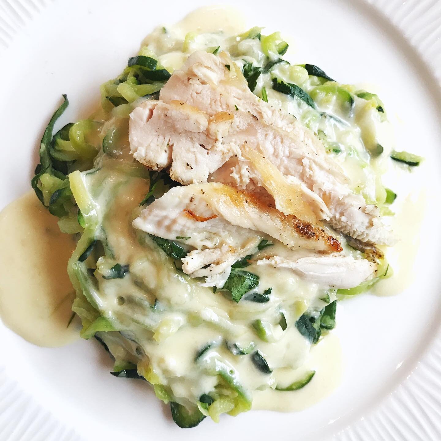 Grilled Chicken Zucchini Alfredo
AMAZING!! One of my favs! 

🌟RECIPE LINK IN BIO!

THIS DISH IS CRAZY GOOD and It&rsquo;s so EASY to make and it looks like you spent forever making a gourmet meal! Most importantly the KIDS LOVE IT!

#alfredo #ketoal