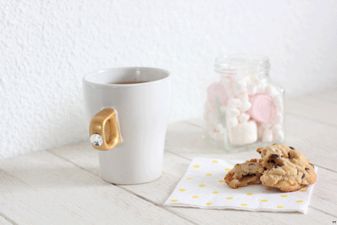 products-for-bloggers-to-sell.gif