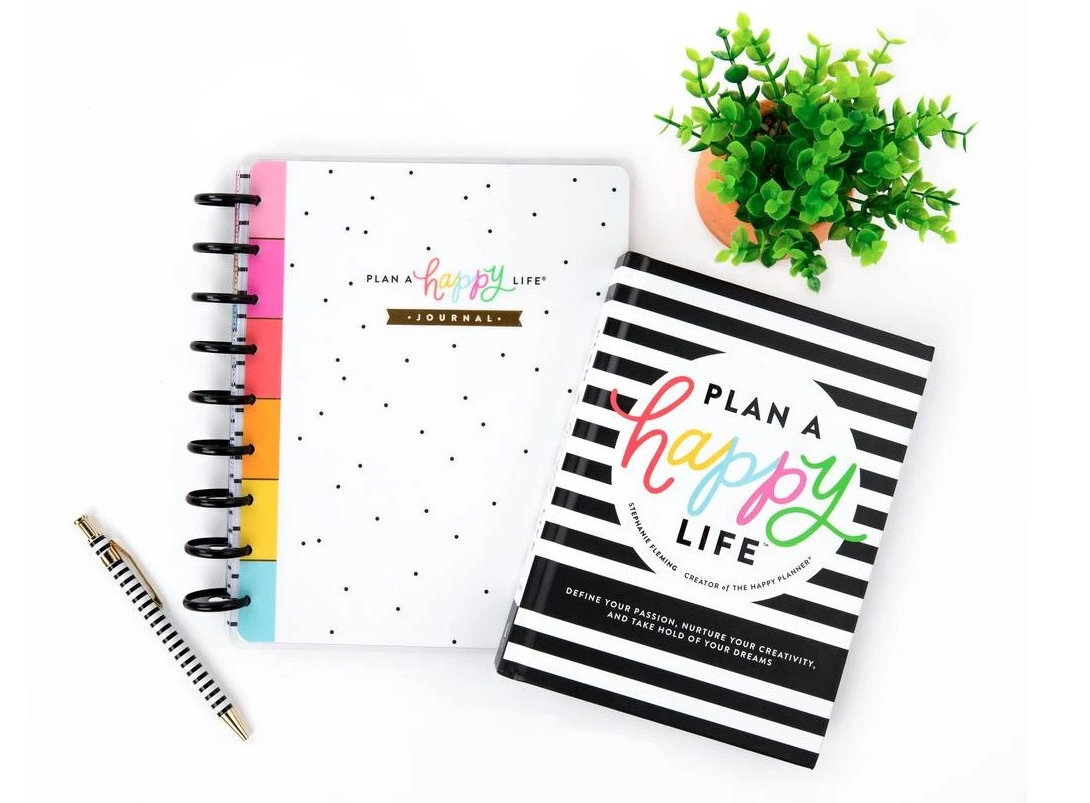 Review of Plan A Happy Life &amp; Contest to Win a 2021 Happy Planner Prize Pack!