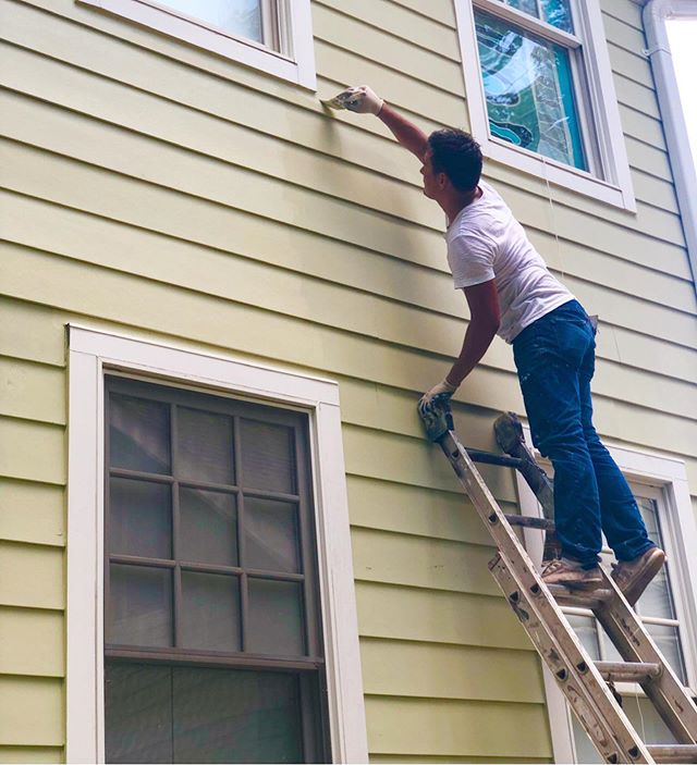 Precision &amp; attention to detail every time with Polyzos Painting. Call today for your free estimate 301-642-2529 🤗