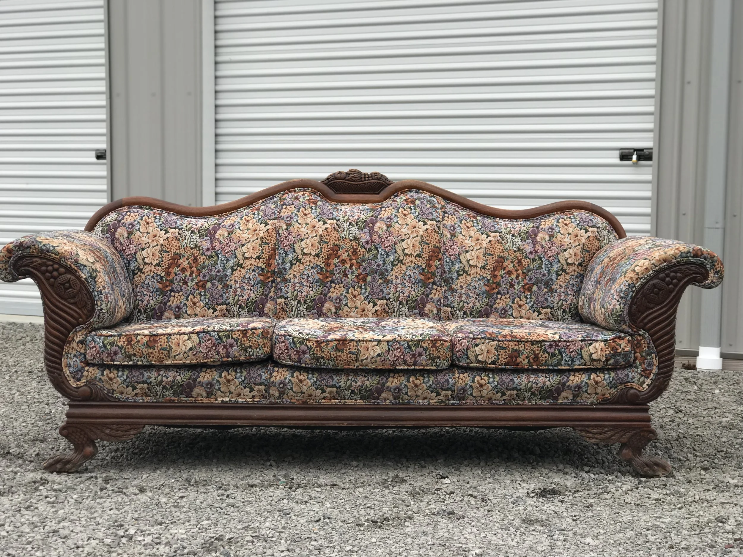 Flora Sofa