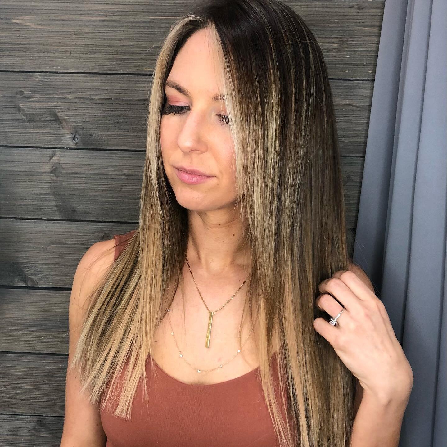 My beautiful friend with the gorgeous hair! She&rsquo;s gone from platinum to dark brown.  Now we are heading back with some blonde and it looks so pretty! #brownhairwithhighlights #moneypiece #scottsdalehair #devinashairboutique #blondemeschwarzkopf