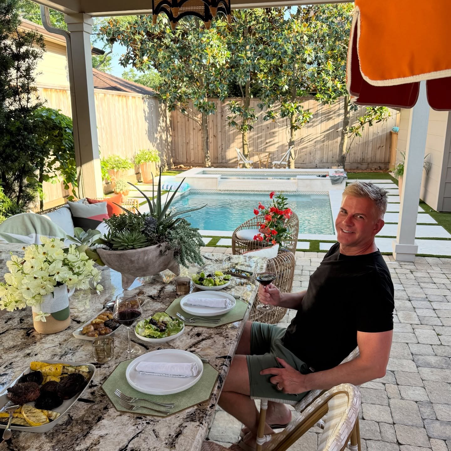 Unexpected flawless cooler Houston temps when we could be home ALL weekend w/ @smkonitzer for the recharge win. Home truly is your personal haven.