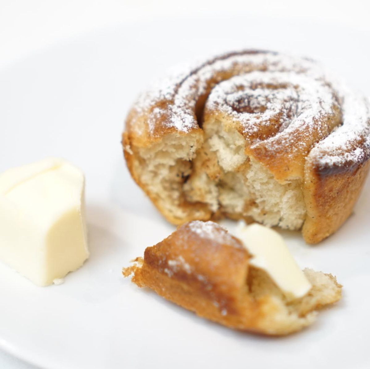 Nonnie’s Cinnamon Roll
