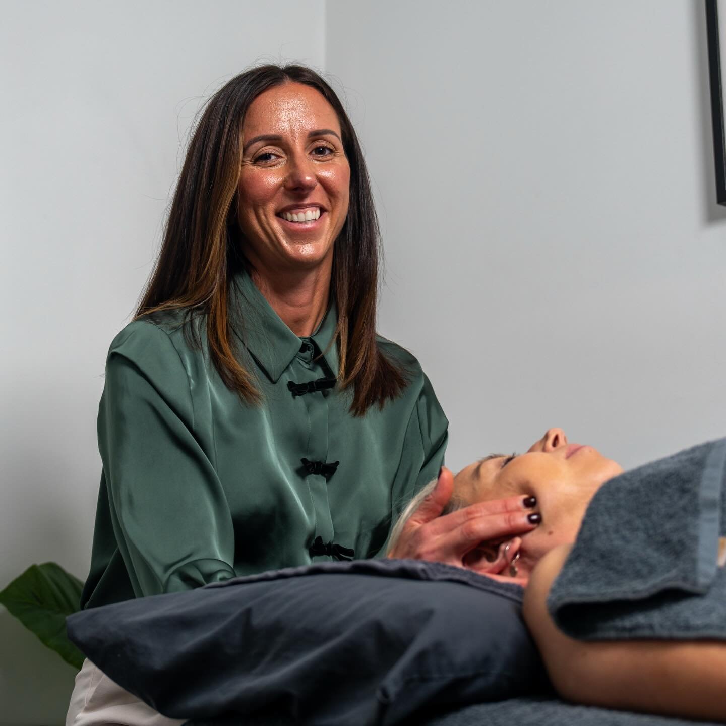 It&rsquo;s Osteo Awareness Week.

And while a lot of people think osteopathy is about helping people move and feel better&hellip;it&rsquo;s actually much more than that.

It&rsquo;s about helping people understand what&rsquo;s happening in their body