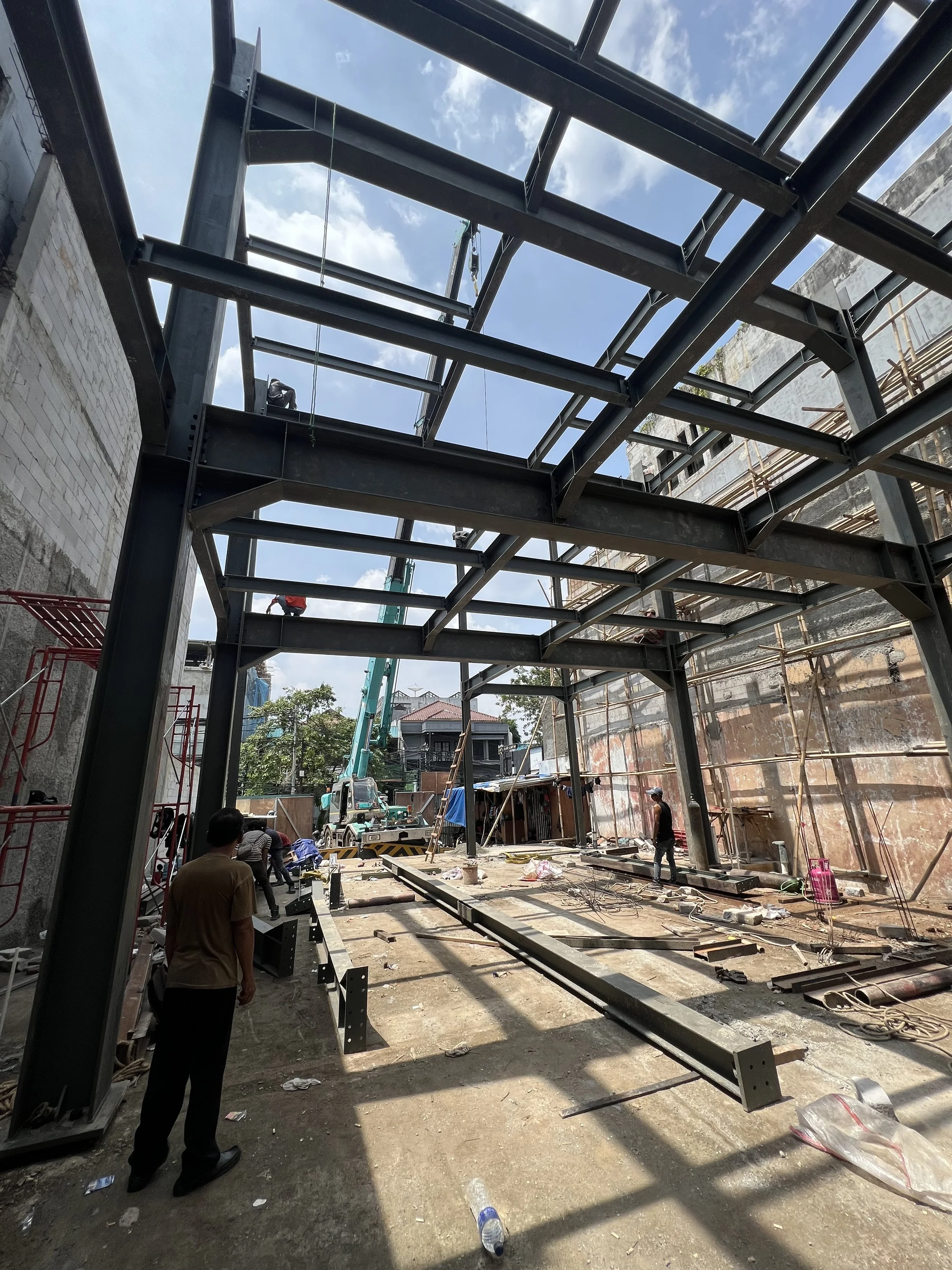 proyek-pembangunan-struktur-baja-beton-arsitektur-restoran-mewah-side-view-senopati-jakarta-selatan.jpg