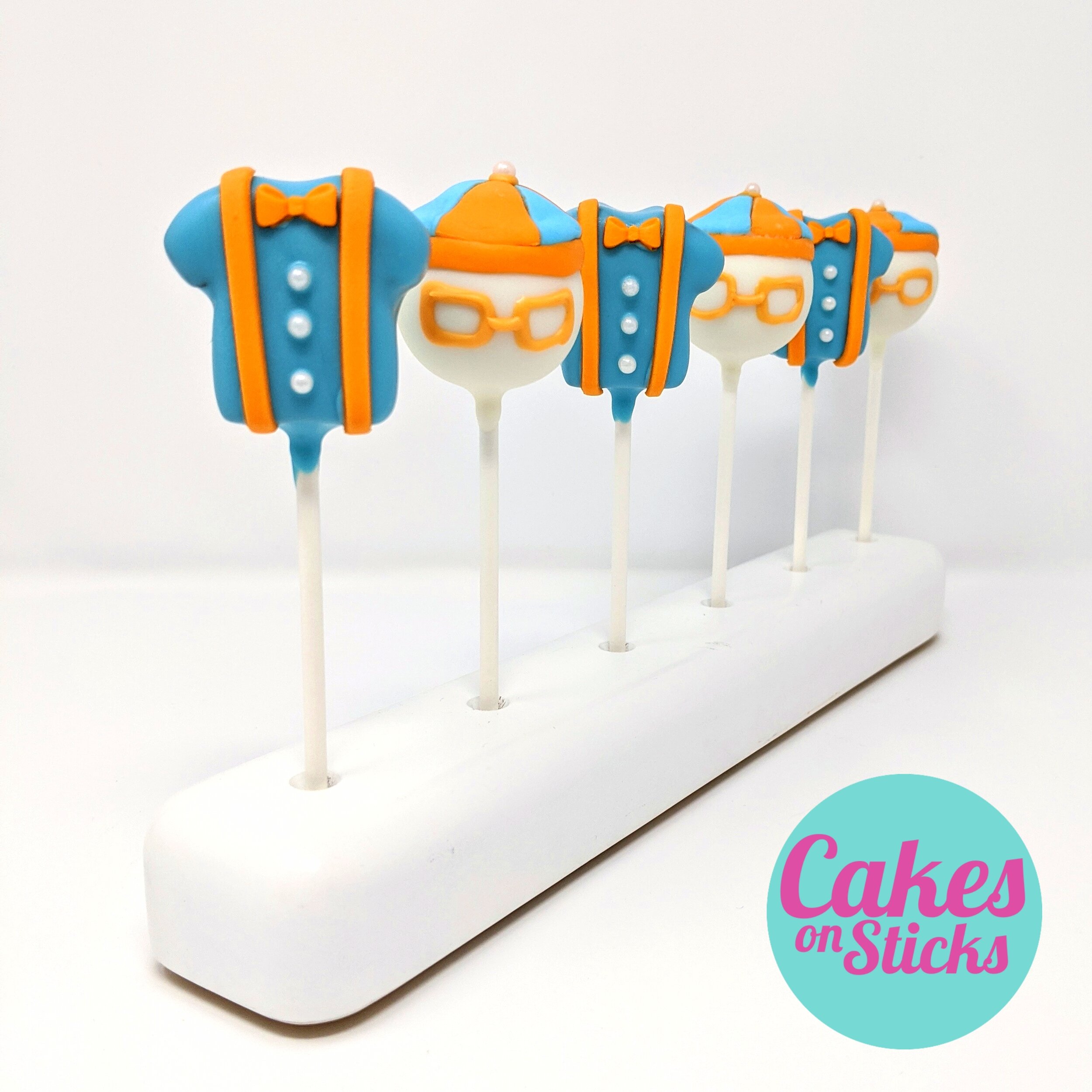 Cakes on Sticks — Cake Pop Gallery