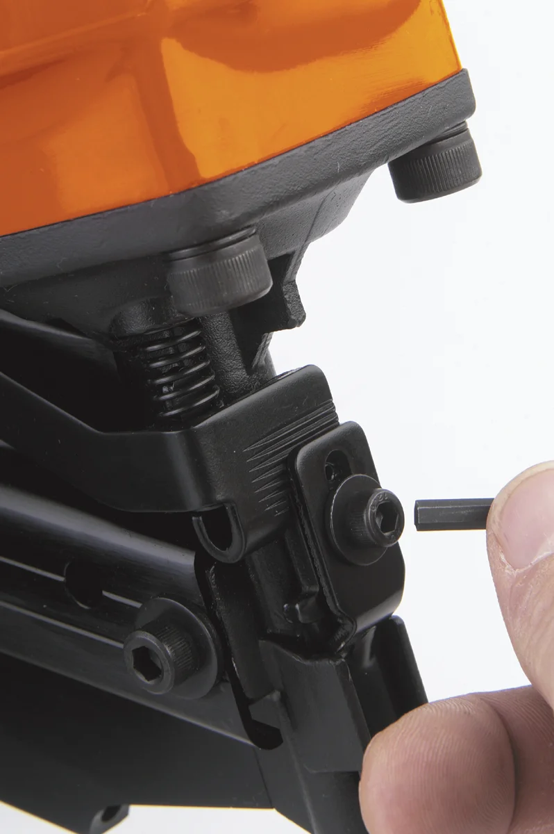 Fencing Staplers, Staples, Nail Guns and Nails, Sales and Service. KMR, Dewalt Staplers and