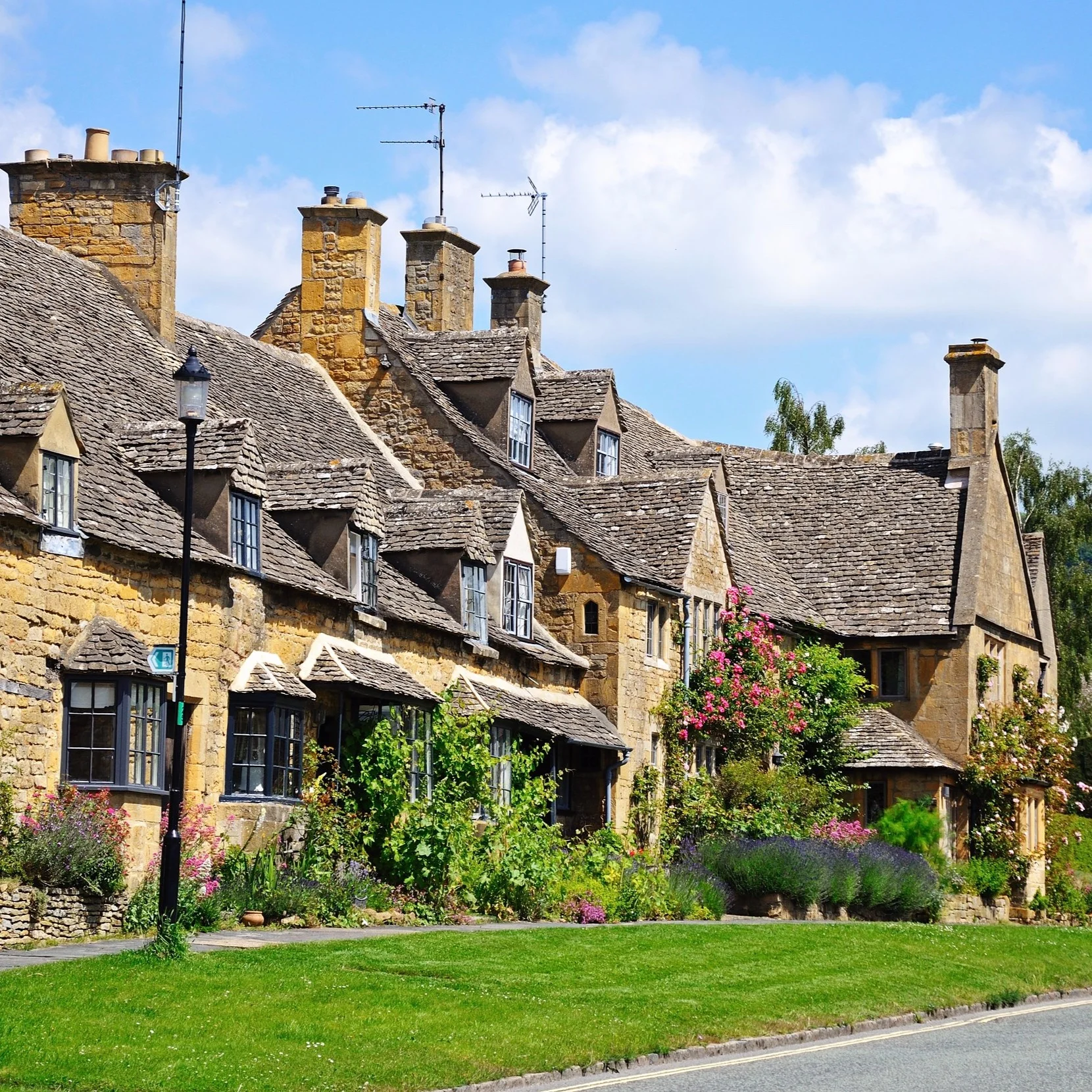 Cotswold Walking Tours — Cotswold Journeys Walking Tours & Hiking
