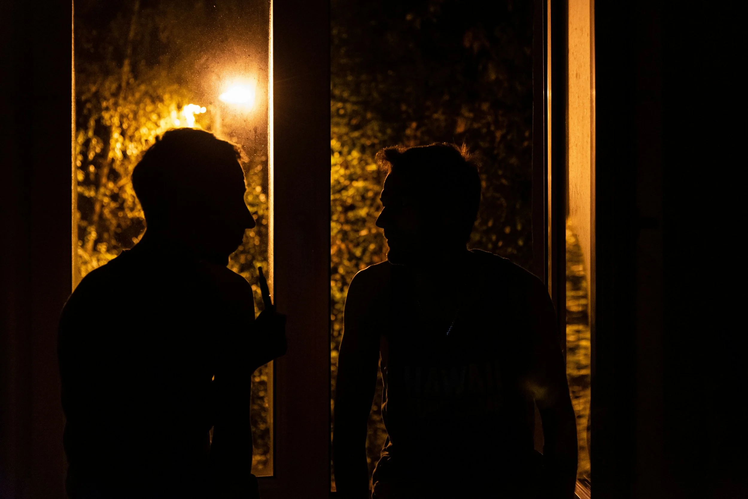 When Love Hides Behind a Plan or a Disappearing Act