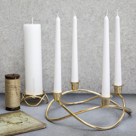 season-candle-holder-gold-479318.jpg