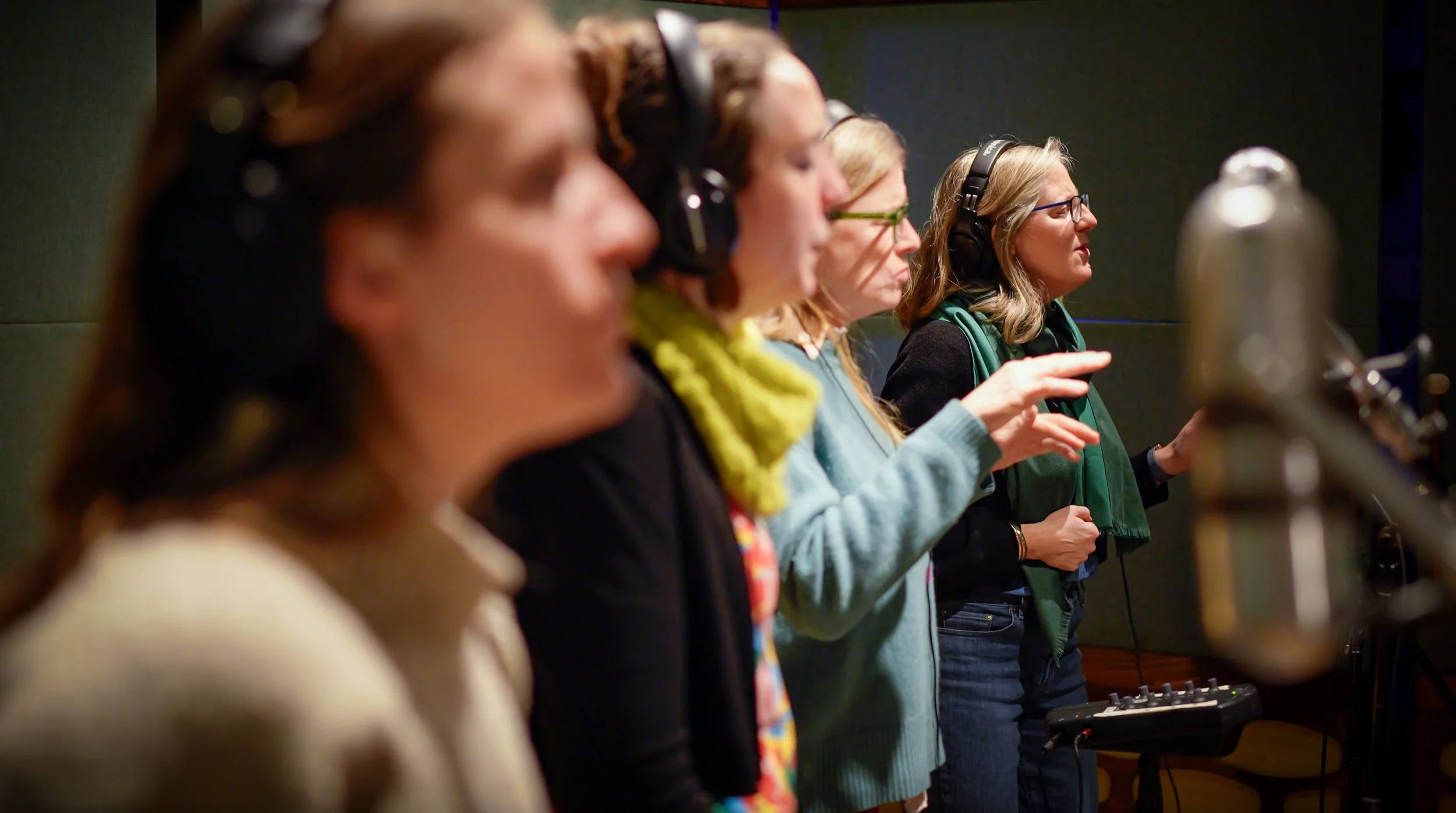 20251219-20_Wintery Songs_Q Division_Select Photo_-125.jpg