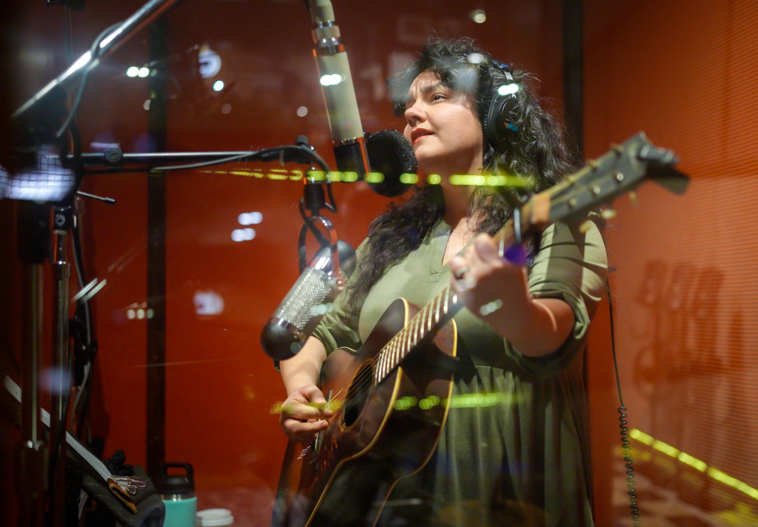 20260108_Rachel Sumner_Dimension_Photo_-030.jpg