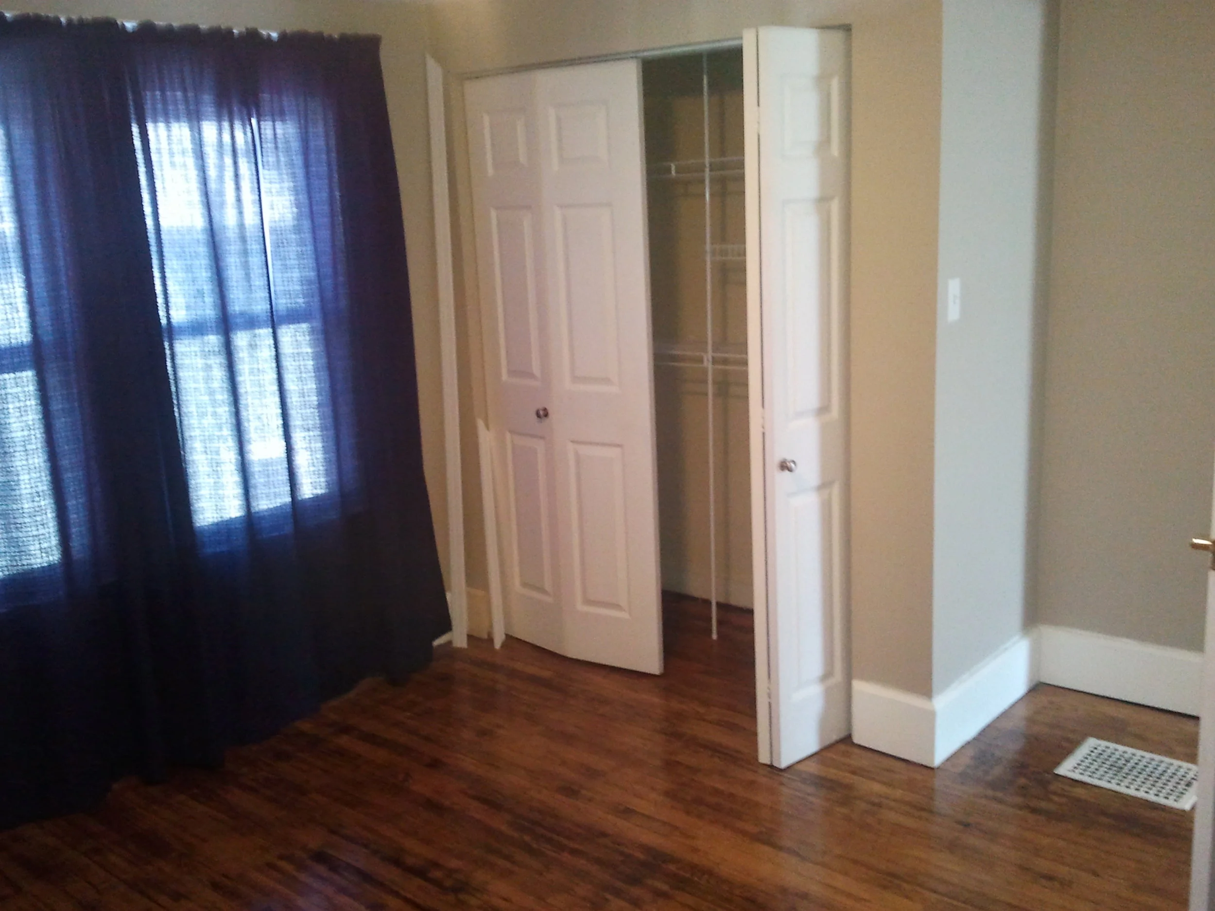 31st st bedroom.jpg