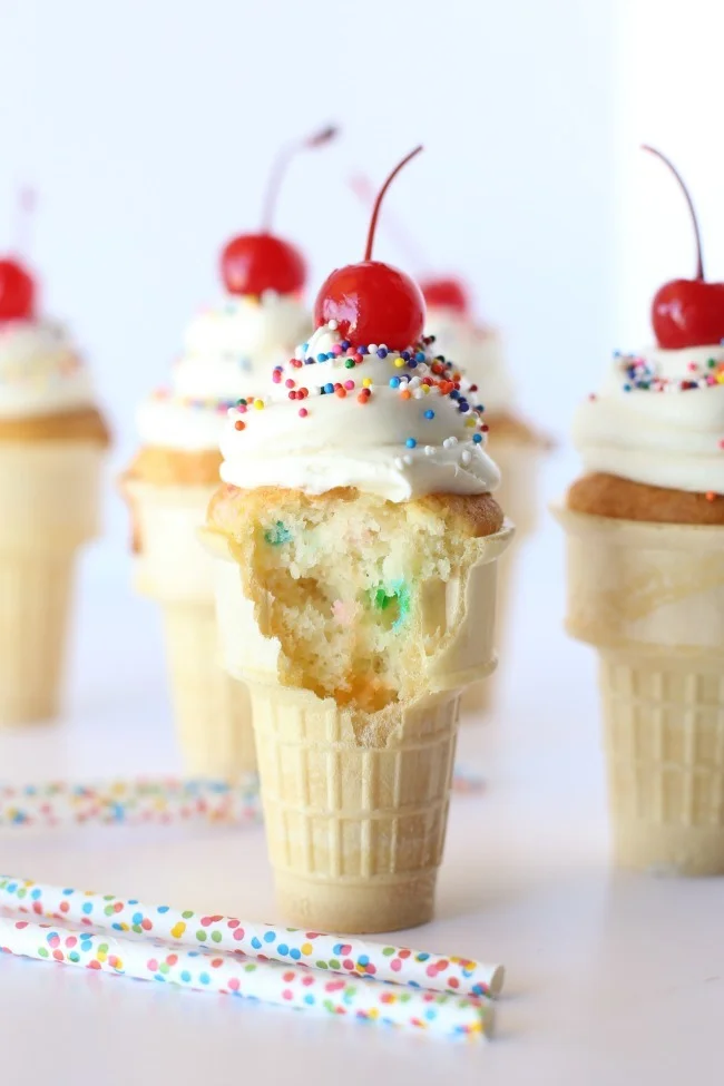 IceCreamCupcakes2.jpg