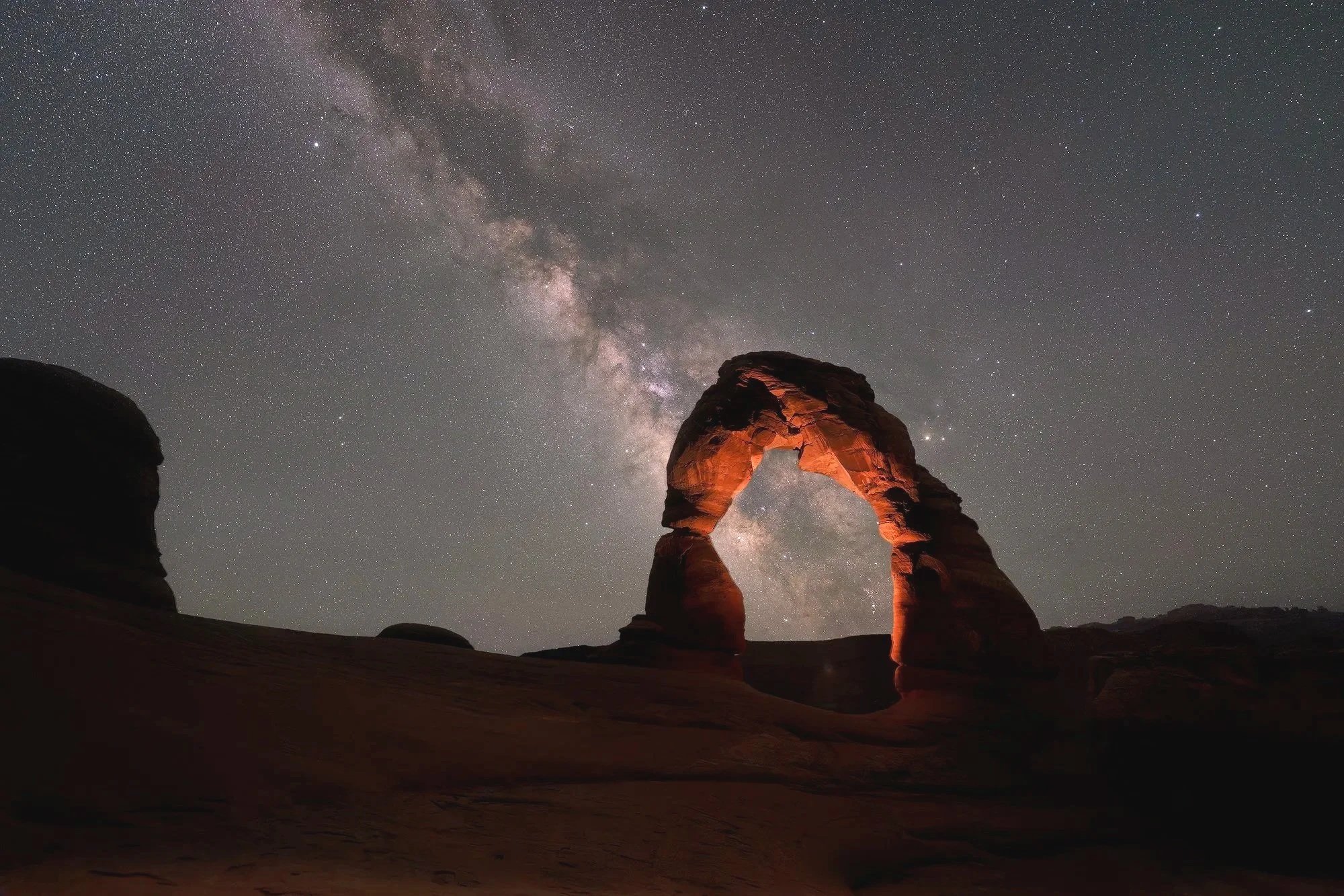 Delicate-Arch-Milky-Way.jpg