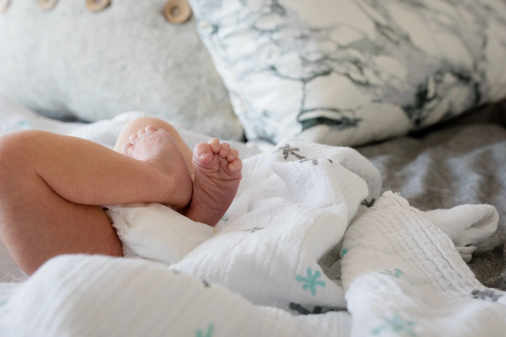 SherwoodParkNewbornPhotographer03.jpg